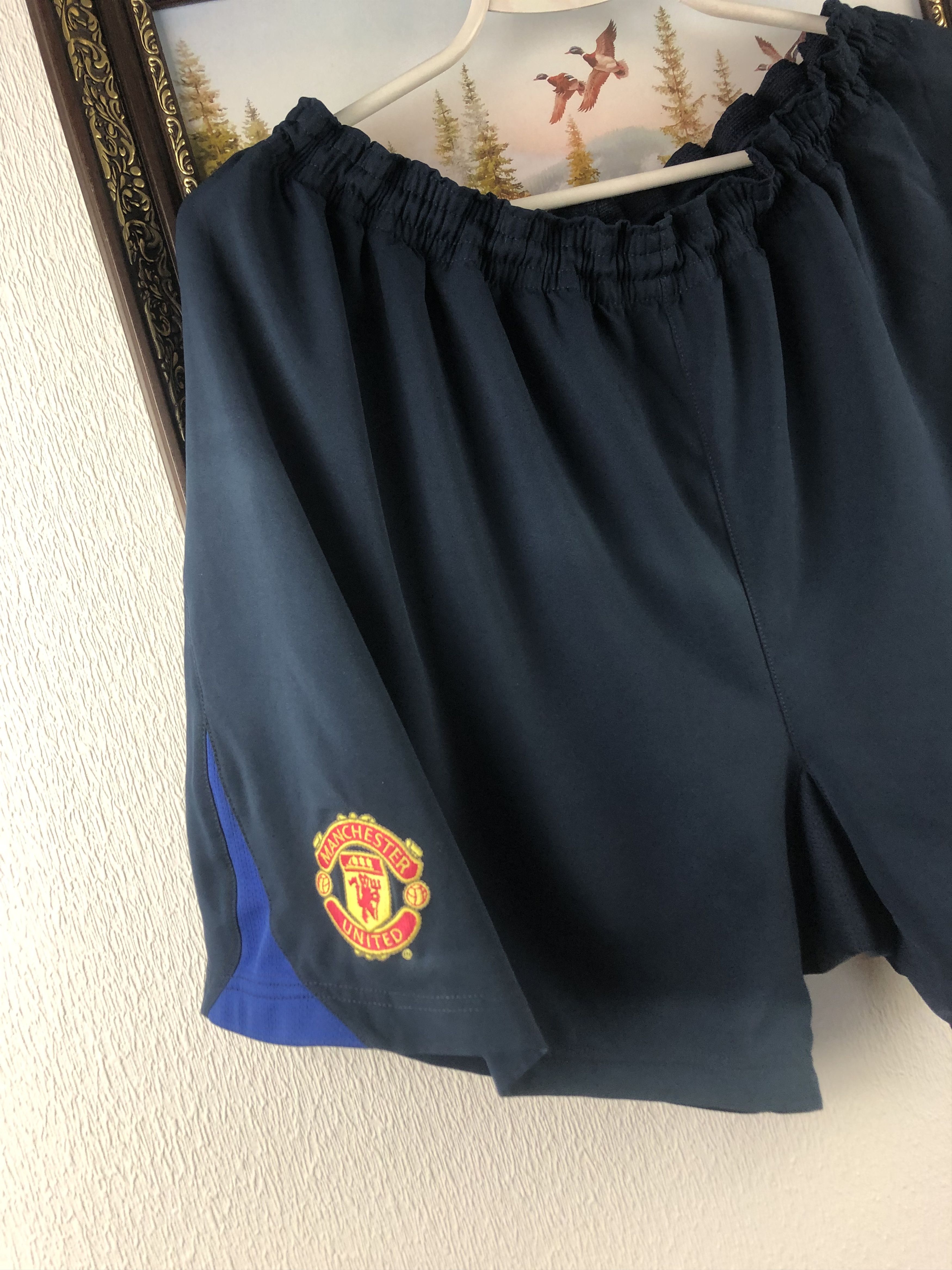 Nike Vintage Manchester United Football Shorts Soccer Size XL Size US 36 / EU 52 - 2 Thumbnail