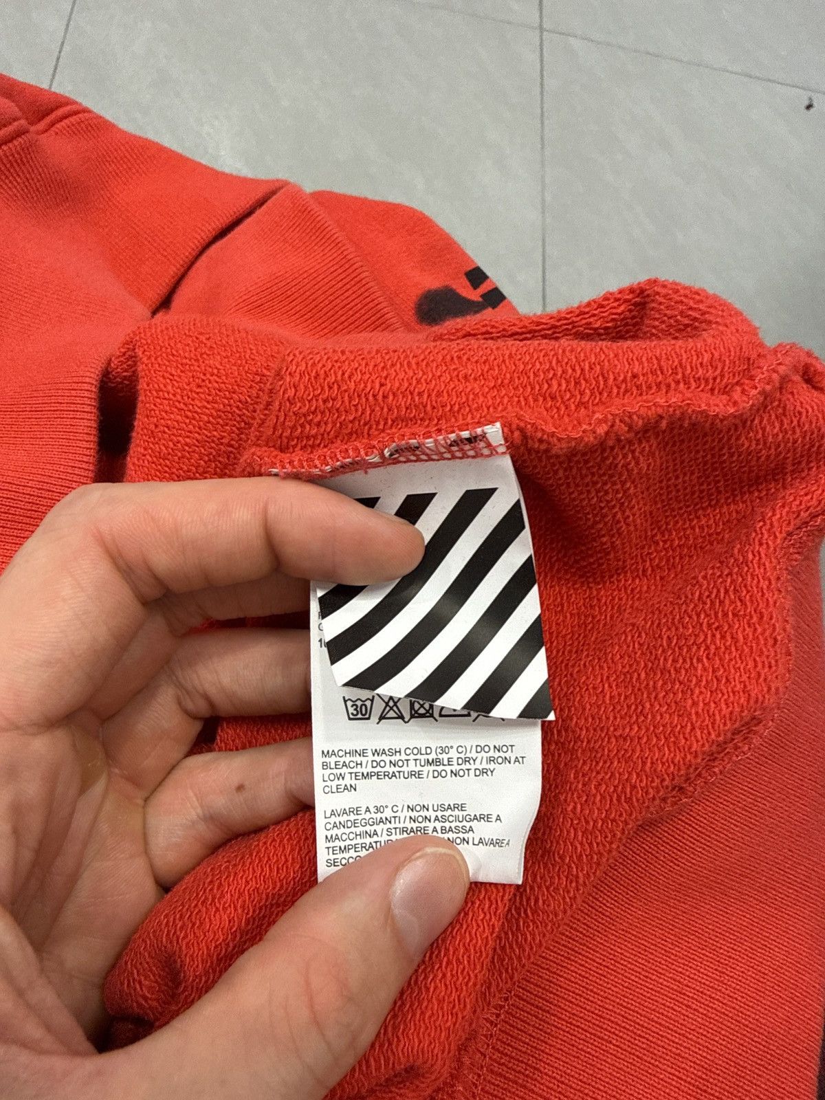 Off-White Off White Diagonal Stencil Hoodie Red Size US XL / EU 56 / 4 - 4 Thumbnail
