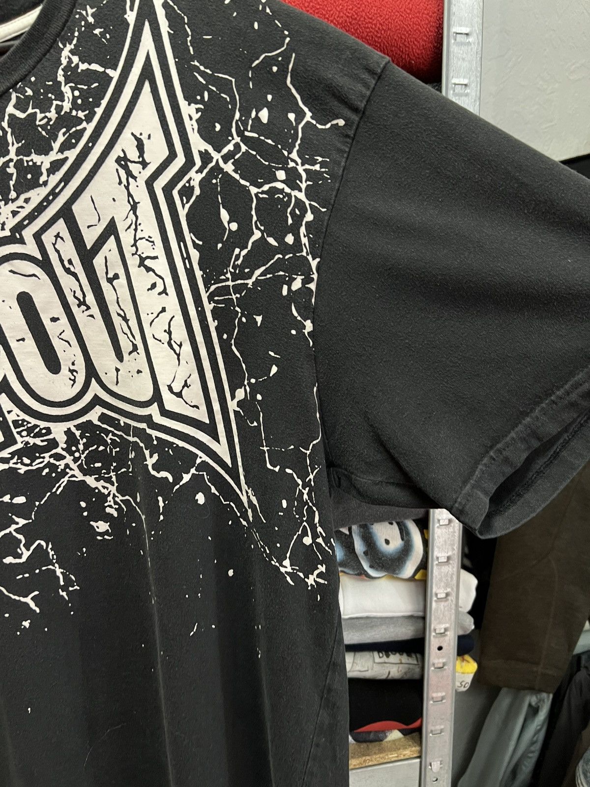 Tapout Vintage TapouT AOP Crackle Lightning T-Shirt Black Y2K Size US XXL / EU 58 / 5 - 5 Thumbnail