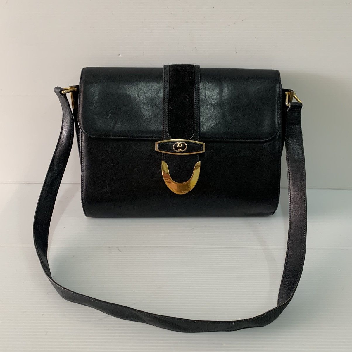 Gucci Black Leather Shoulder Bag