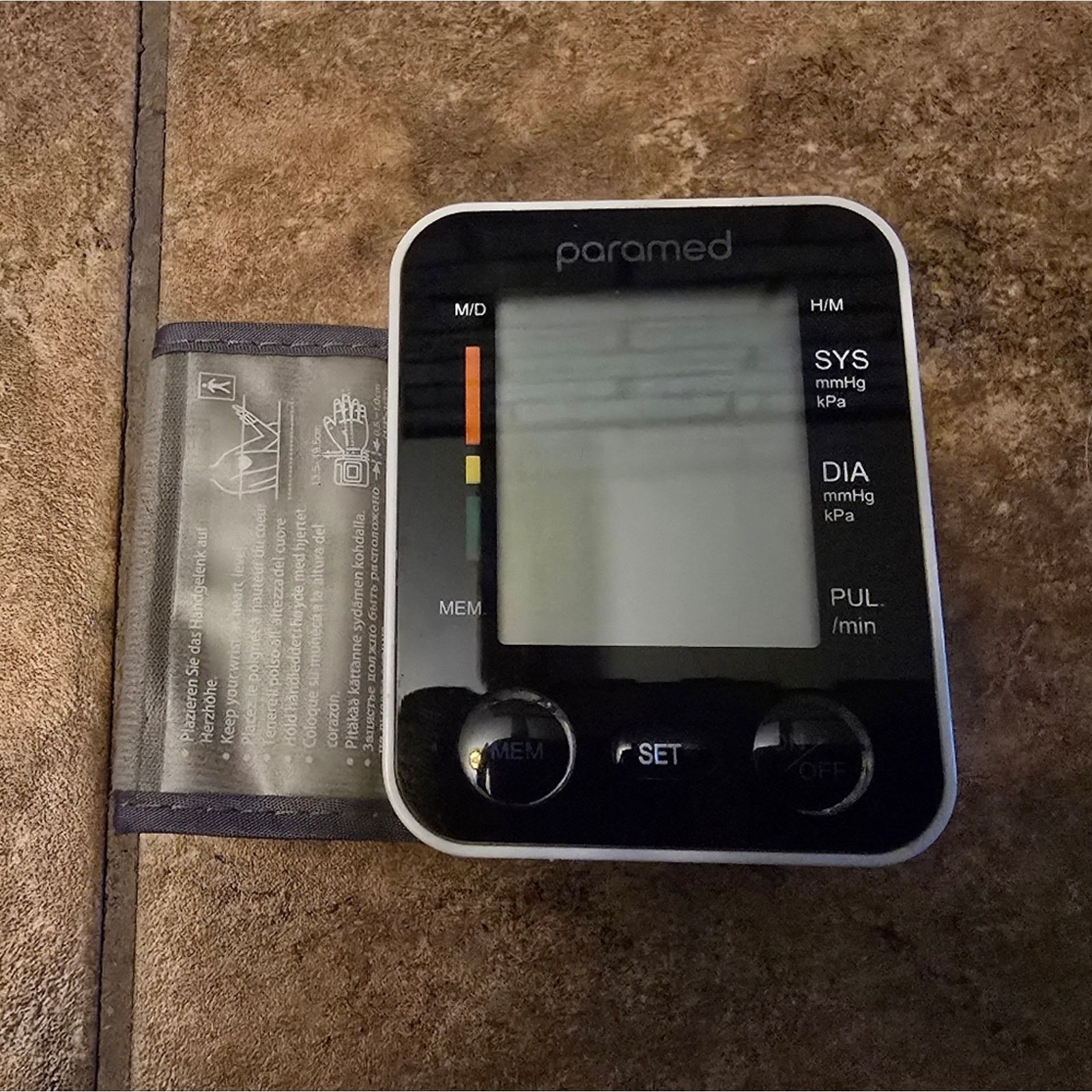 Other White | PARAMED | Electronic Blood Pressure Monitor Size ONE SIZE - 4 Thumbnail