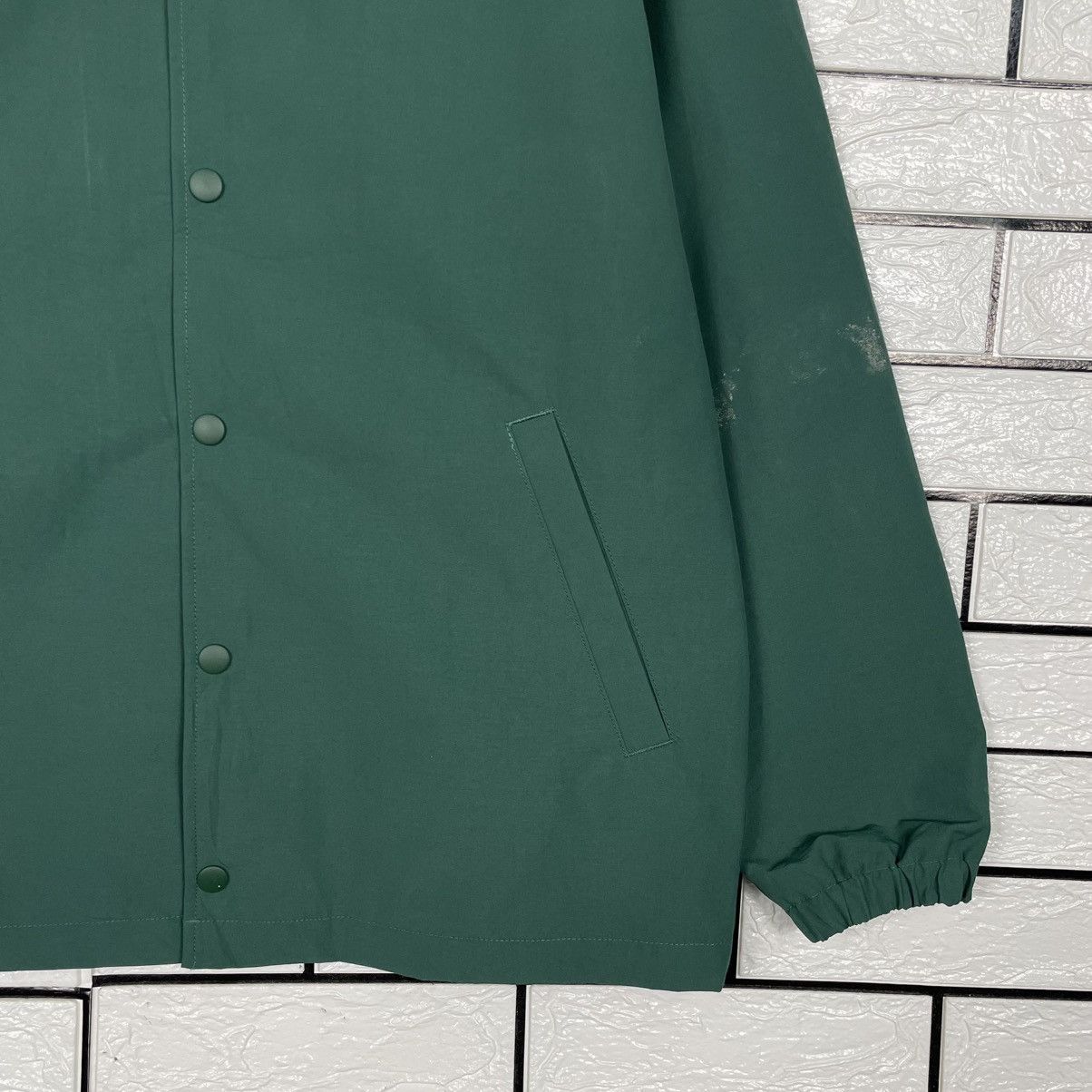 Uniqlo Uniqlo Keith Haring Jacket Size US M / EU 48-50 / 2 - 5 Thumbnail