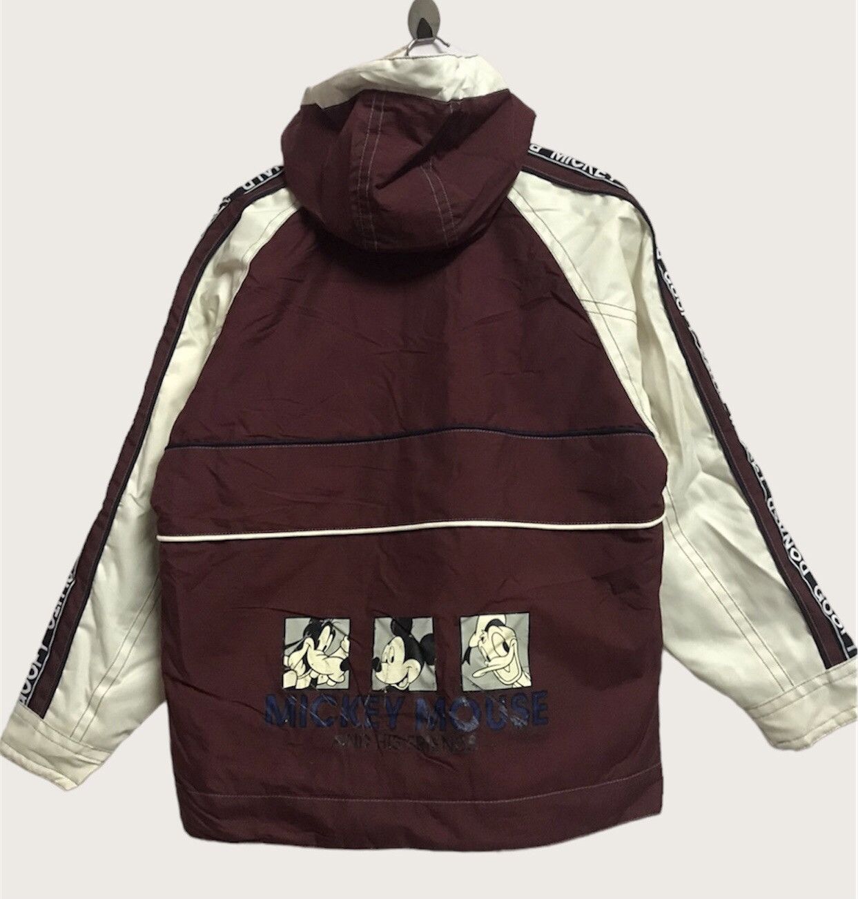 Disney × Mickey Mouse × The Unbranded Brand Mickey Mouse SweaterFullzip Size US S / EU 44-46 / 1 - 2 Thumbnail