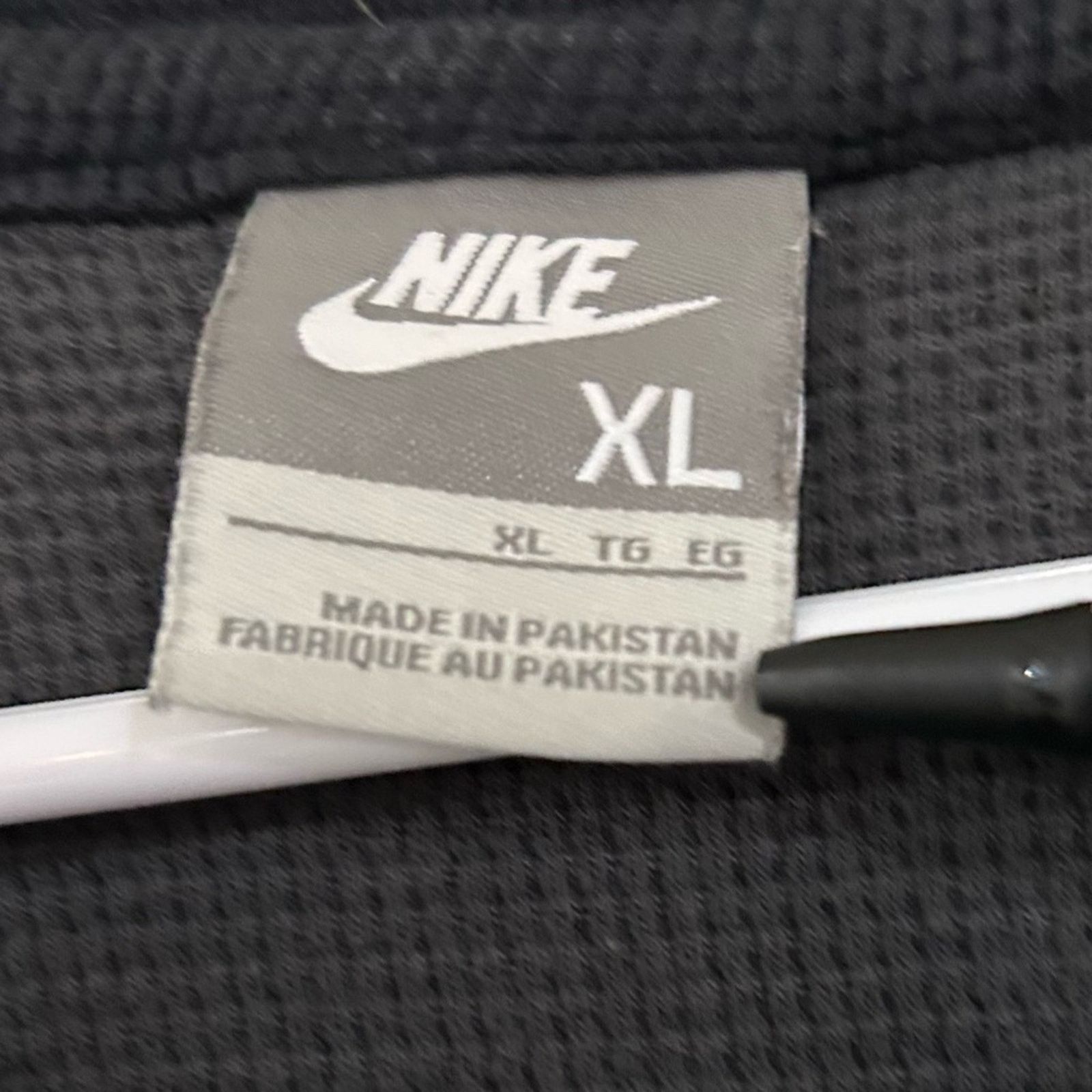 Nike Vintage Nike Waffle Thermal Long Sleeve Shirt Size US XL / EU 56 / 4 - 3 Thumbnail