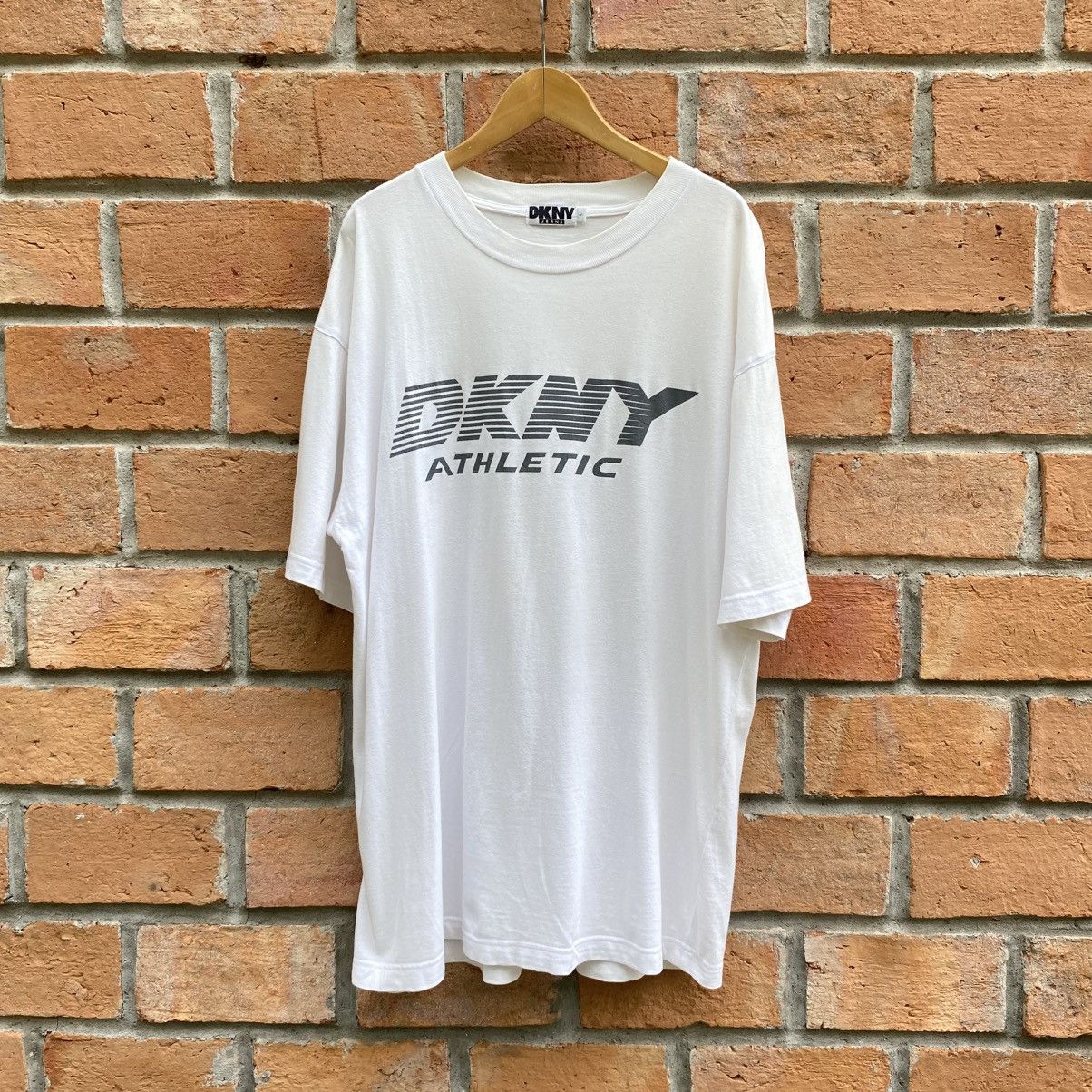 DKNY DKNY White Crewneck Tee with Grey Logo Size US L / EU 52-54 / 3 - 15 Thumbnail
