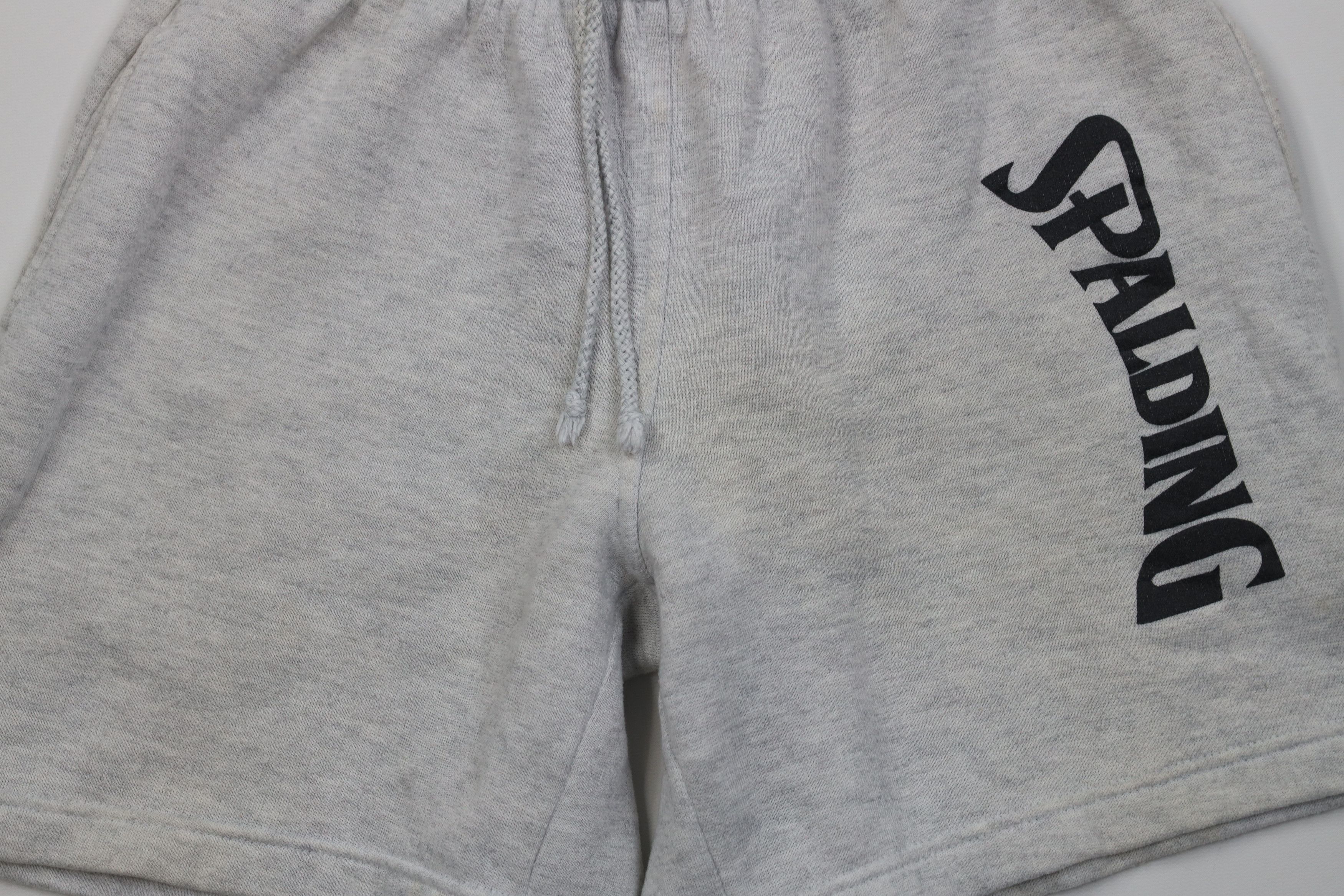 Spalding Vintage 90s Spalding Above Knee Sweatpants Shorts Gray Size US 32 / EU 48 - 3 Thumbnail