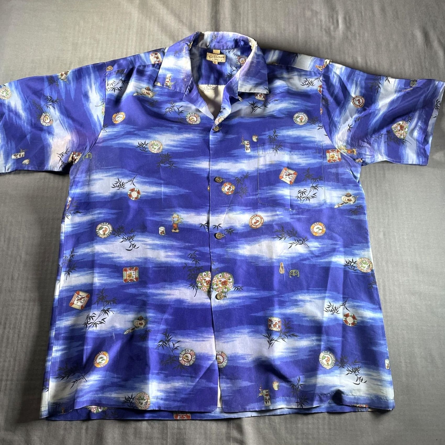 Tori Richard VINTAGE Tori Richard Shirt Mens L Silk Hawaiian Aloha Camp Collar 60s 70s Size US L / EU 52-54 / 3 - 3 Thumbnail