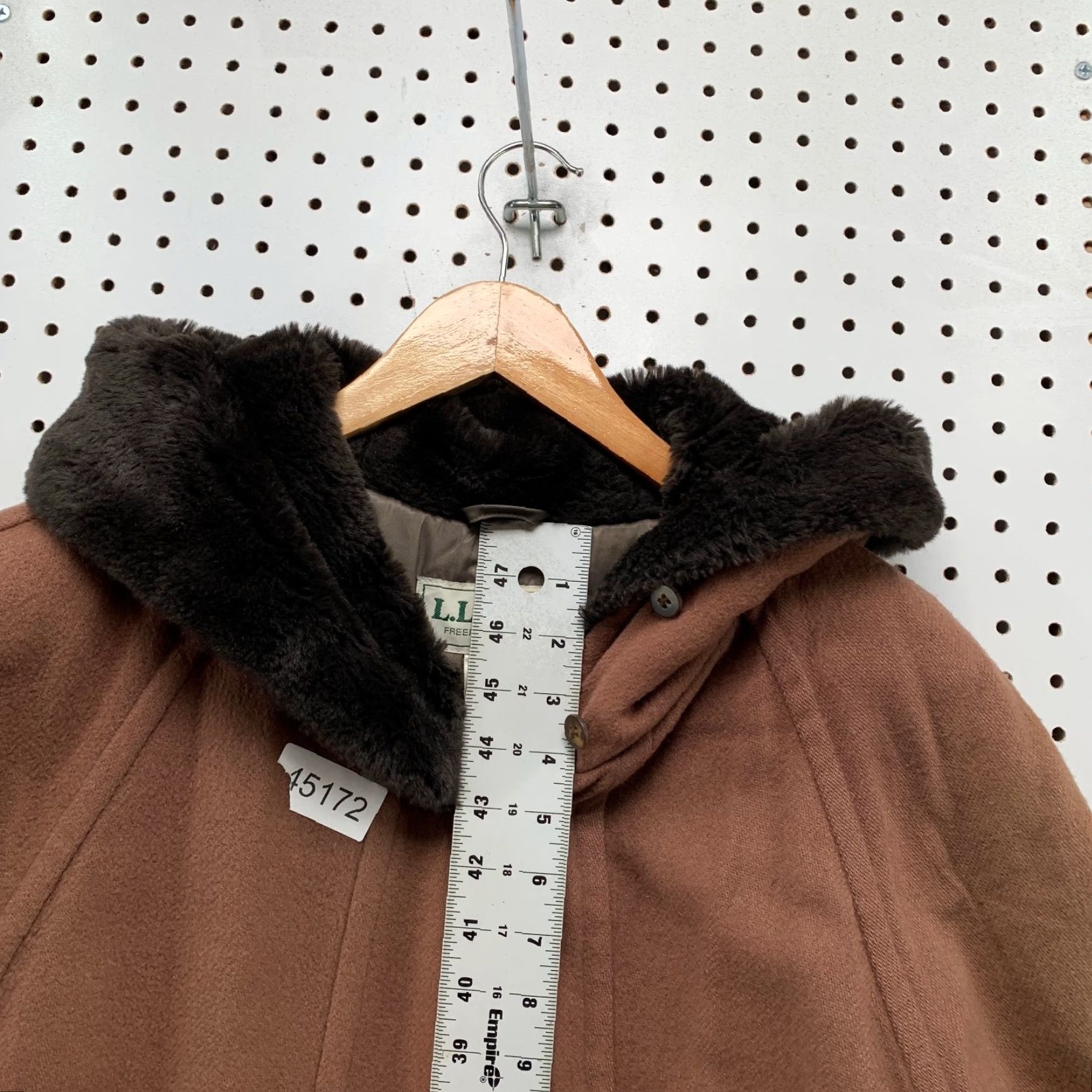 Vintage VINTAGE L.L.Bean Coat Wool Alpaca Brown Insulated Faux Fur Hood Women M Size M / US 6-8 / IT 42-44 - 7 Thumbnail