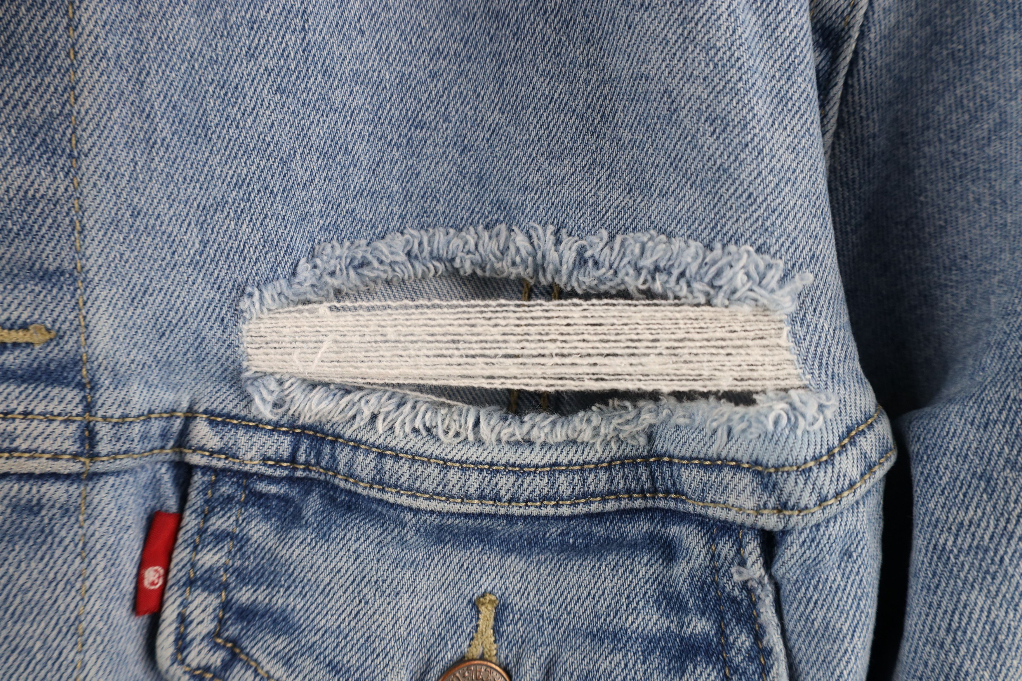 Levi's × Vintage Y2K Levis Stretch Full Button Denim Jean Trucker Jacket Size XL / US 12-14 / IT 48-50 - 6 Thumbnail