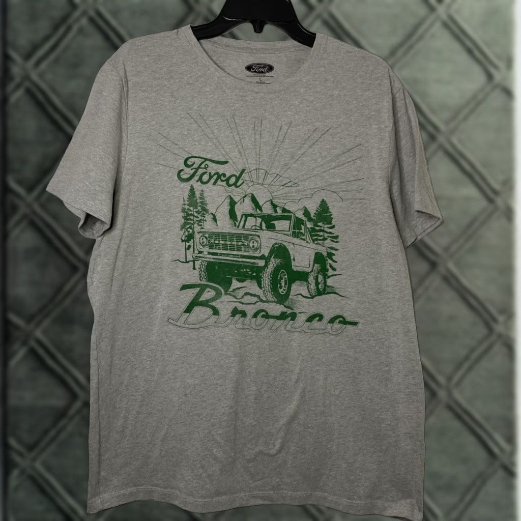 Ford Ford Bronco Shirt Mens Large Gray Green Graphic Tee Vintage Truck Off Road Style Size US L / EU 52-54 / 3 - 1 Thumbnail