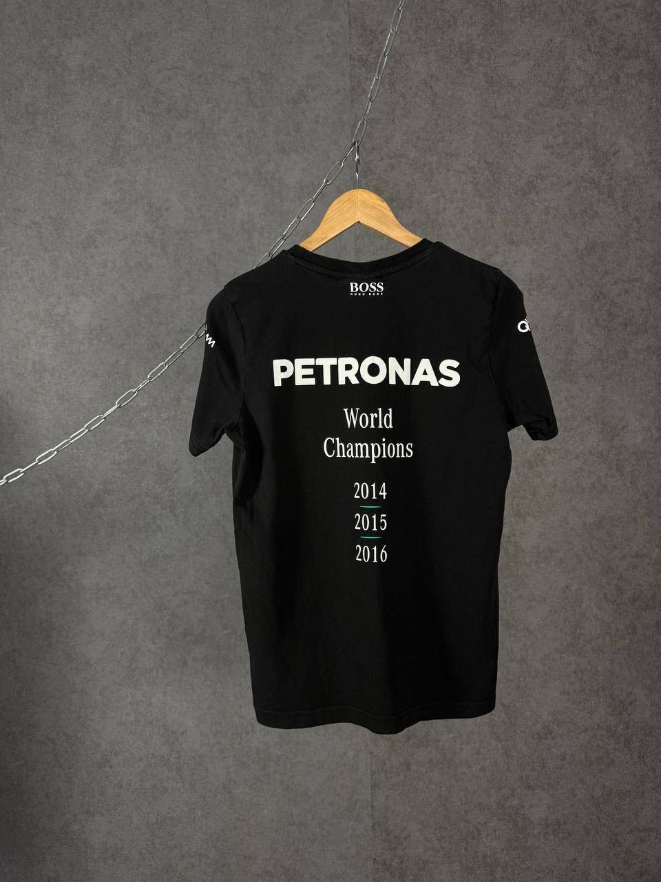 Mercedes-Benz Mercedes Benz Petronas formula uno racing tee Size US S / EU 44-46 / 1 - 2 Thumbnail