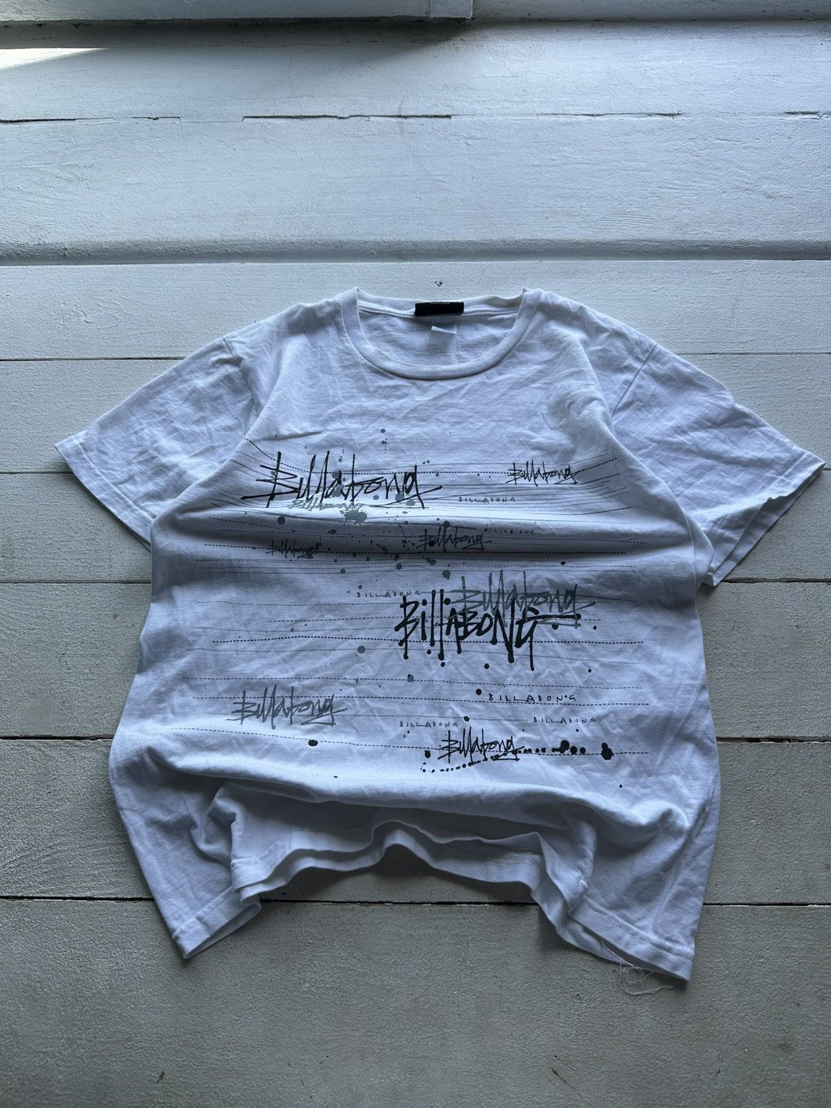 Billabong 🚨Rare Billabong Tee Y2K Affliction Style Skulls Tee Size US L / EU 52-54 / 3 - 1 Thumbnail