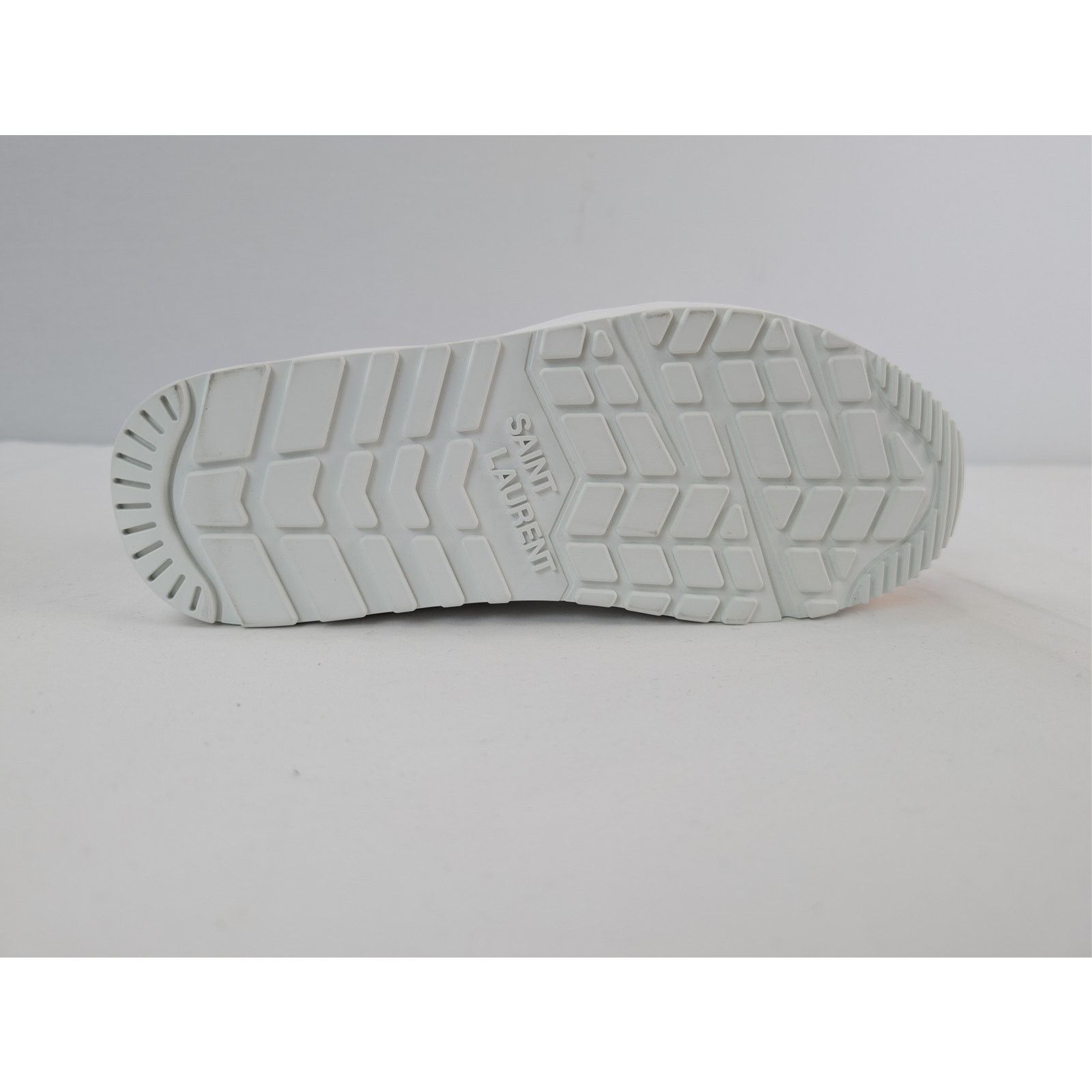 Saint Laurent Paris o1rshd1 Bump Low Top Sneaker in Yuka Yellow / Blanc Optique Size US 8 / EU 41 - 12 Thumbnail