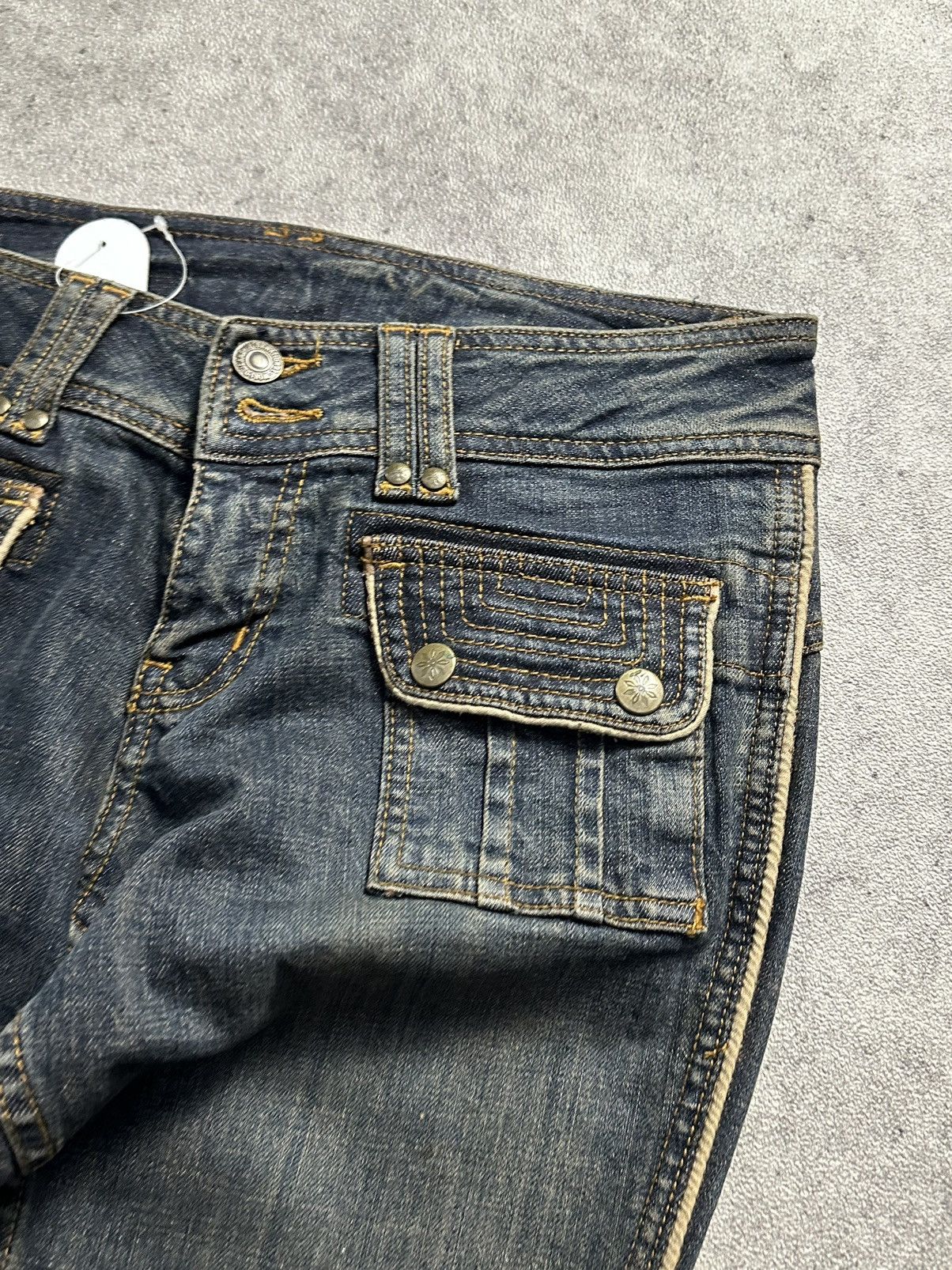 Tornado Mart 90s Multipocket Flared Mud Wash Low Rise Denim Jeans Size US 29 - 4 Thumbnail