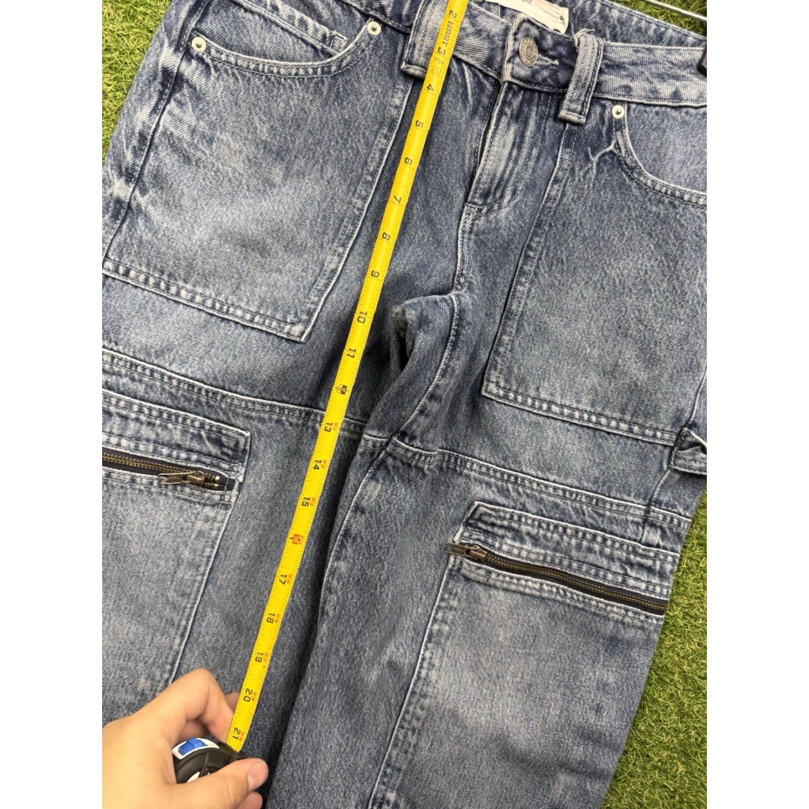 Garage Garage Denim Y2K Cargo Jeans Womens 26 Wide-Leg Baggy Skater Zip Pockets Denim Blue Cargo Pocket Distressed Pockets High Rise Button Zip Womens Jeans Size 26" / US 2 / IT 38 - 5 Thumbnail