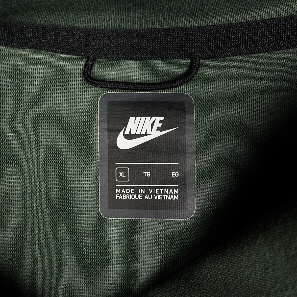 Nike Nike M SW Tech Fleece Hoodie Size US XL / EU 56 / 4 - 6 Thumbnail