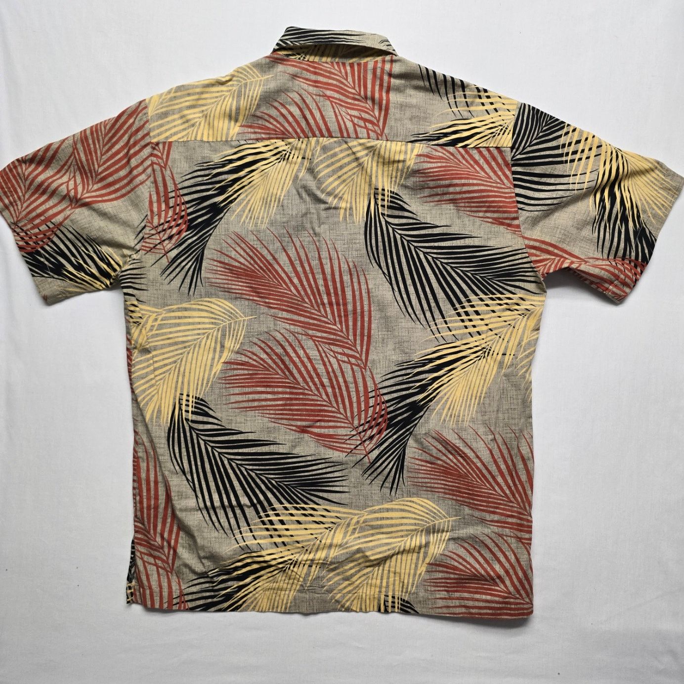 Vintage Hawaiian Islands L Brown Palm Tree Leaf Print Tropical Shirt Size US L / EU 52-54 / 3 - 6 Thumbnail