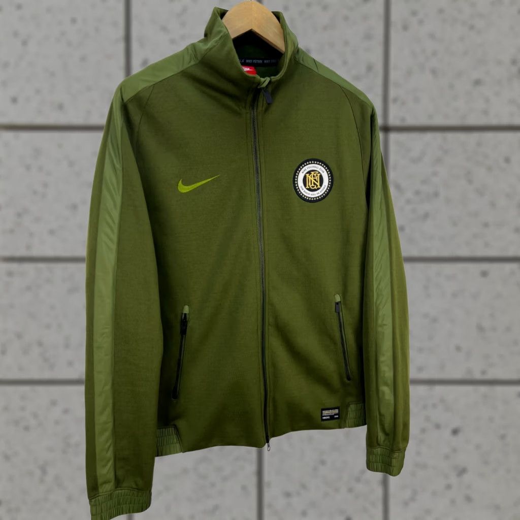 Nike Nike FC Jacket Track Jacket Men M Green Full Zip Sports Football Crowd FC Size US M / EU 48-50 / 2 - 1 Thumbnail