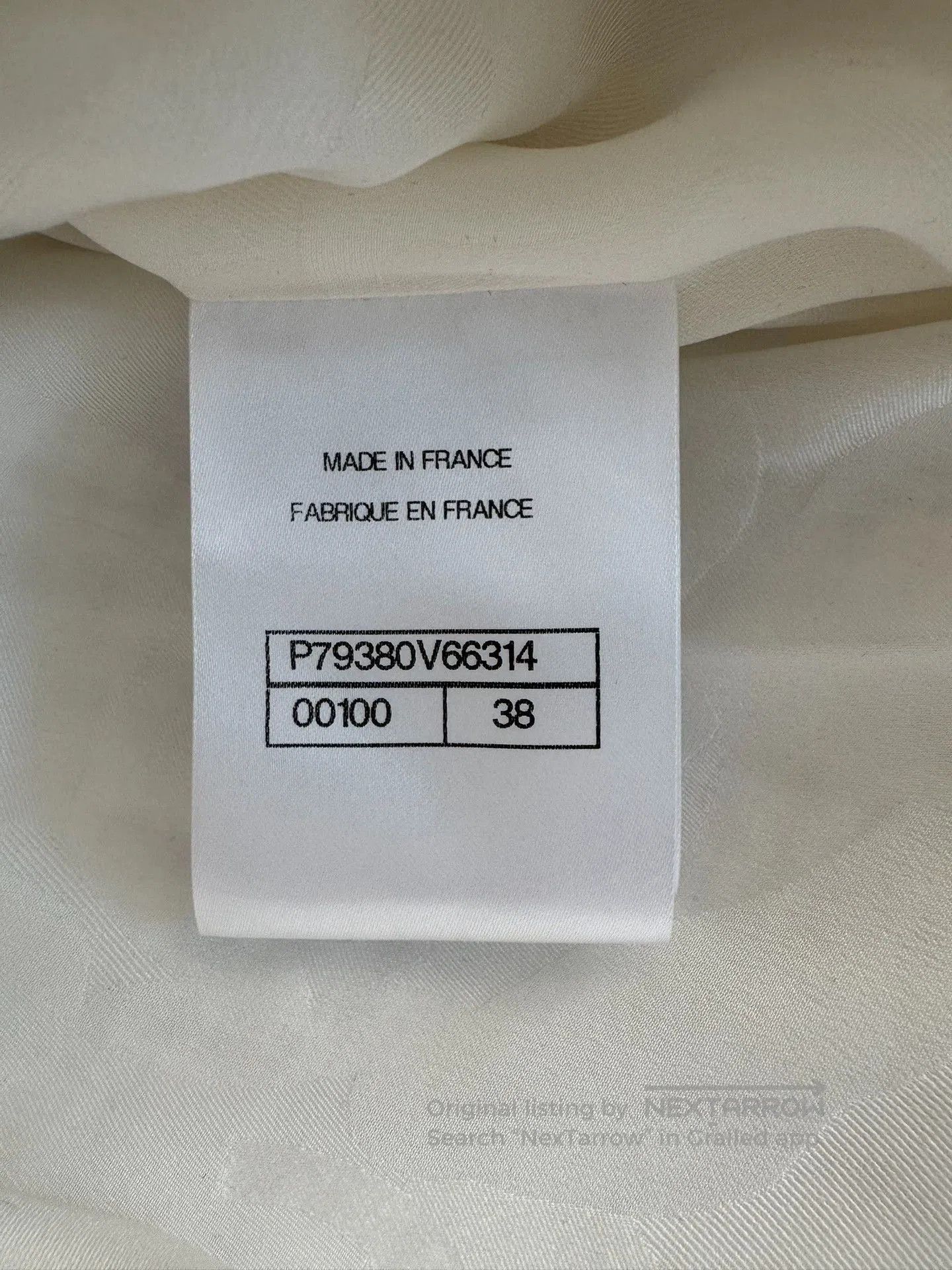 Chanel Chanel White Tweed Double Pocket Jacket. Size US S / EU 44-46 / 1 - 5 Thumbnail