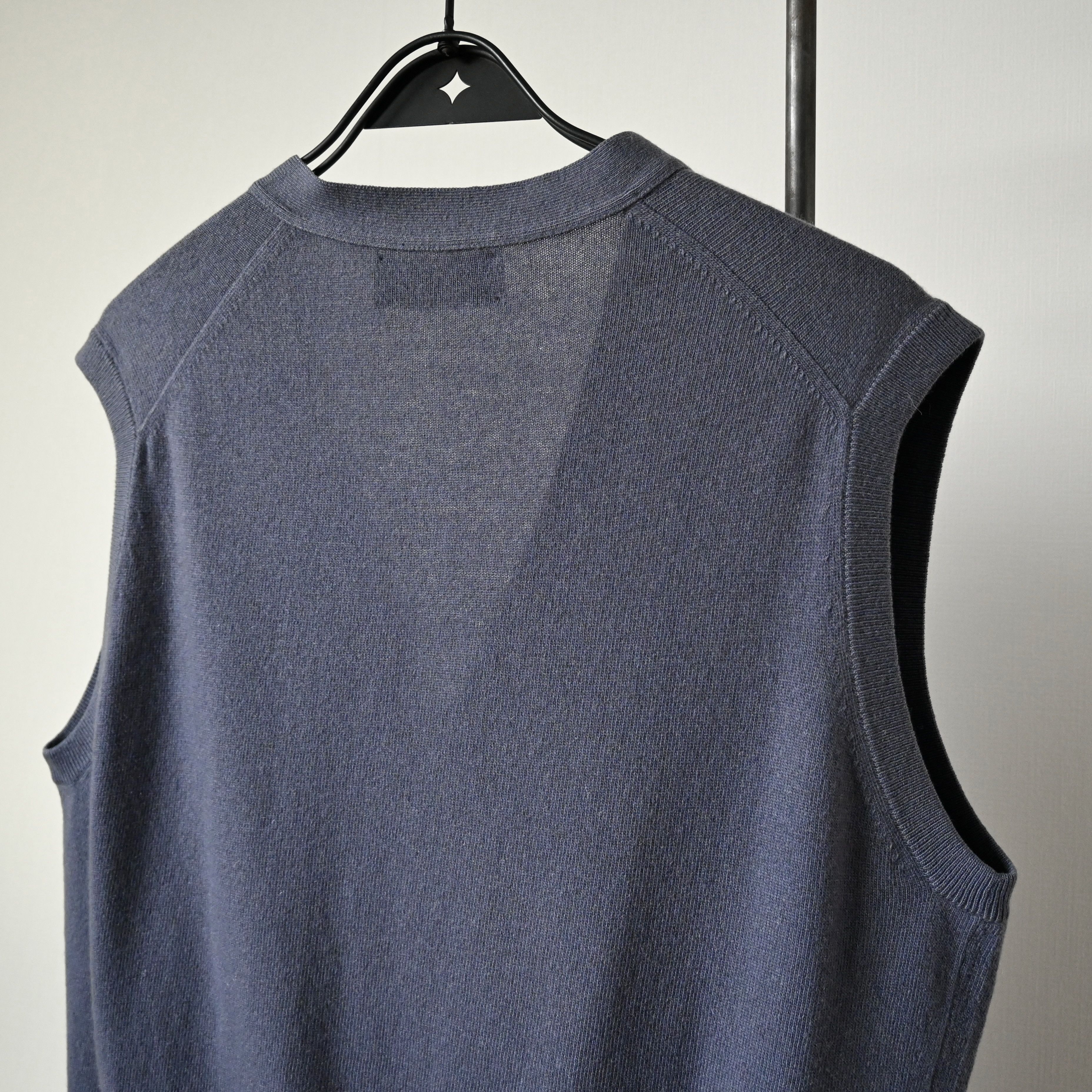 Ballantyne Ballantyne cashmere button-up knit vest made in Scotland, 42 Size US L / EU 52-54 / 3 - 3 Thumbnail