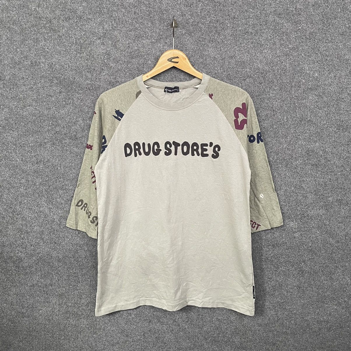 Vintage Drug Store Embroidery Spell Out 3QR T Shirt Size US M / EU 48-50 / 2 - 1 Thumbnail