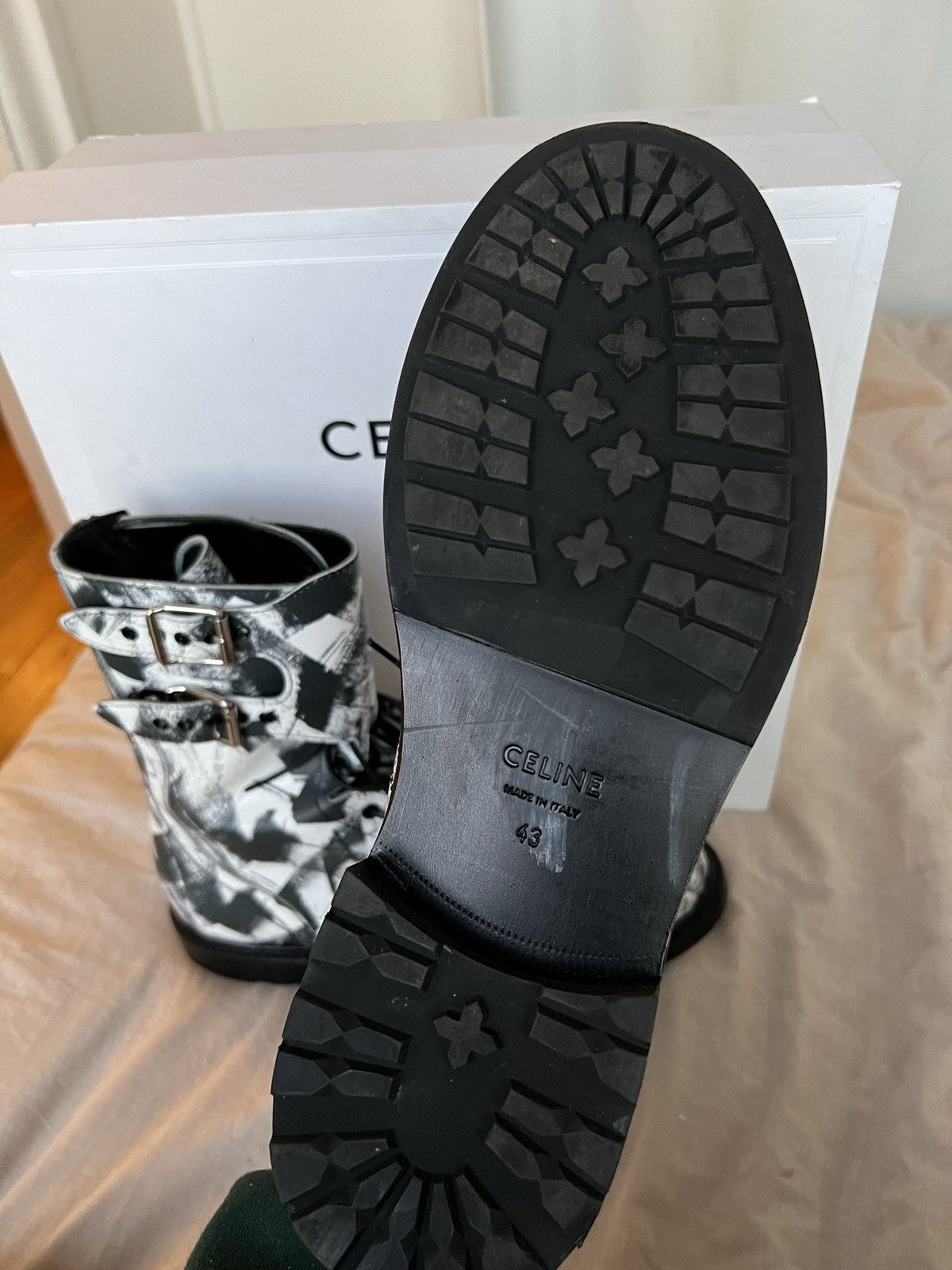 Celine Celine Combat Black/white Leather shoes Size US 9.5 / EU 42-43 - 4 Thumbnail