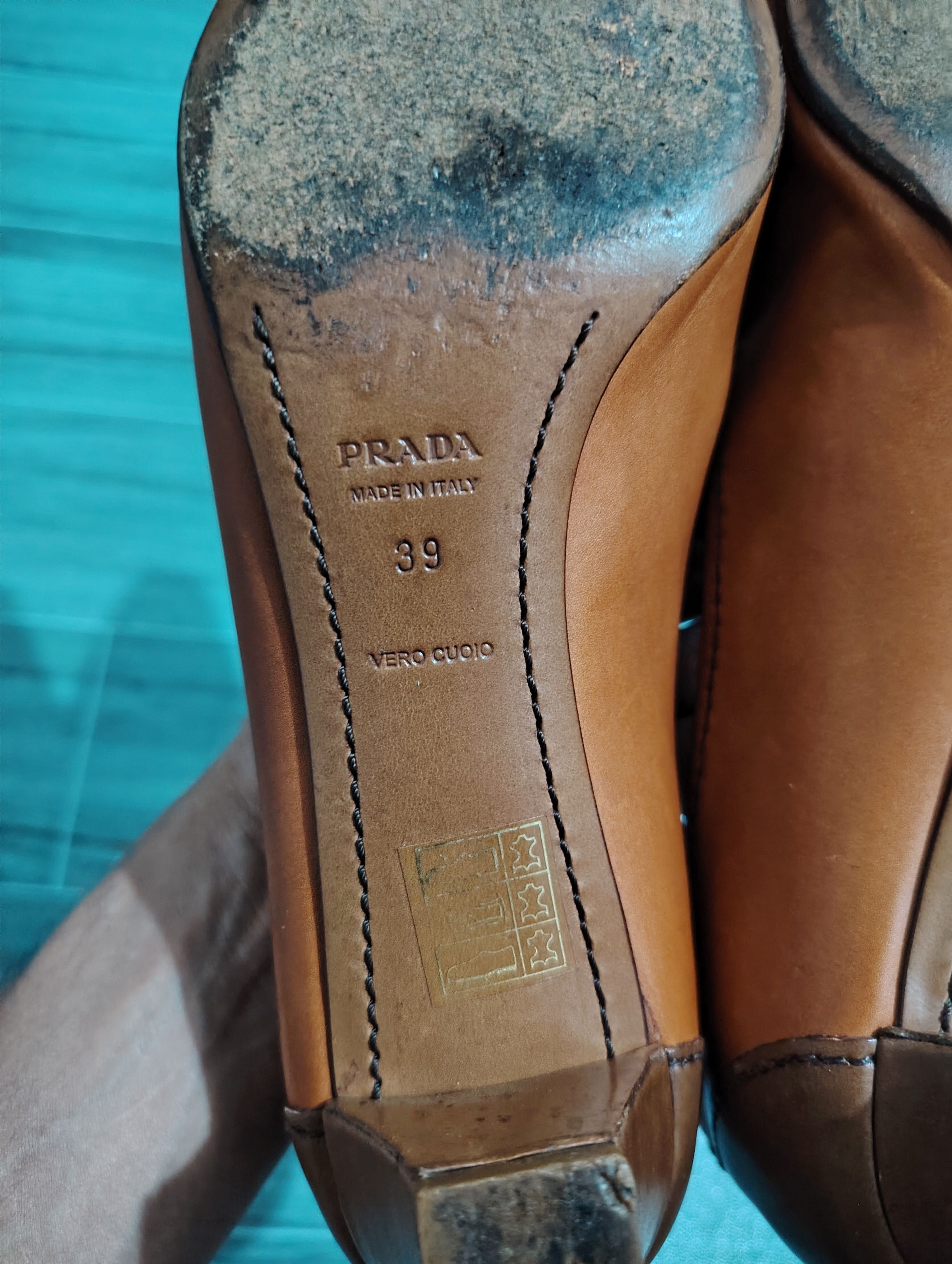 Prada PRADA - Vintage - Leather Buckle Low Pumps Size US 9 / IT 39 - 10 Thumbnail