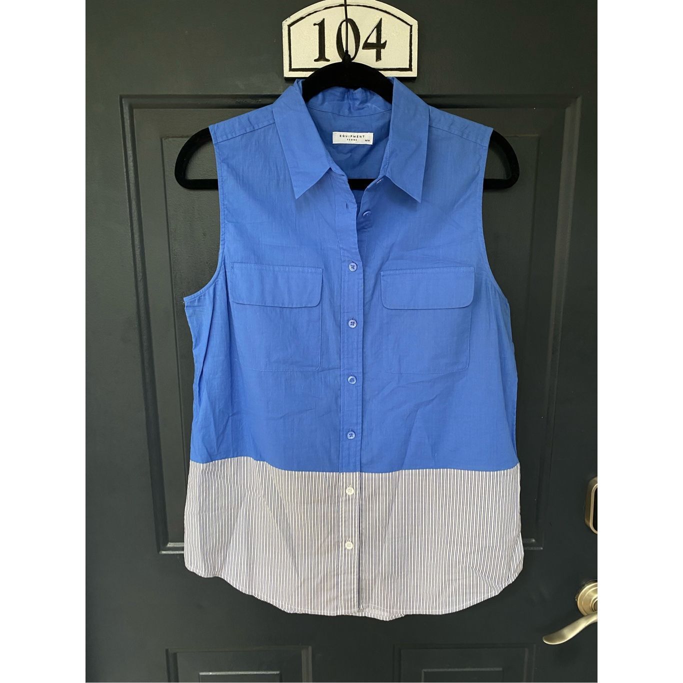 Equipment Slim Signature Sleeveless Top In Amparo Blue Size