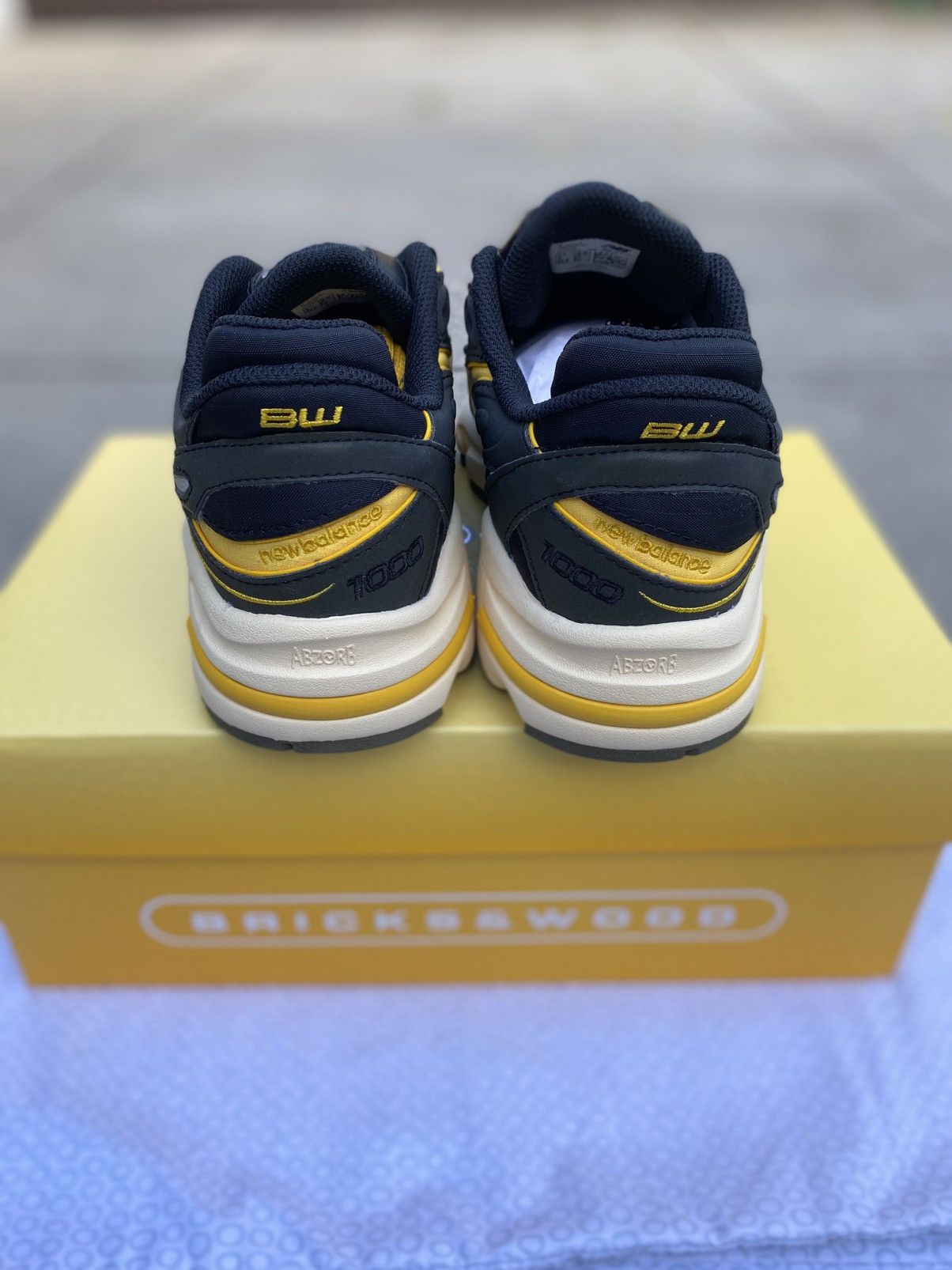 New Balance Bricks & Wood x New Balance 1000 Size US 7.5 / EU 40-41 - 5 Thumbnail