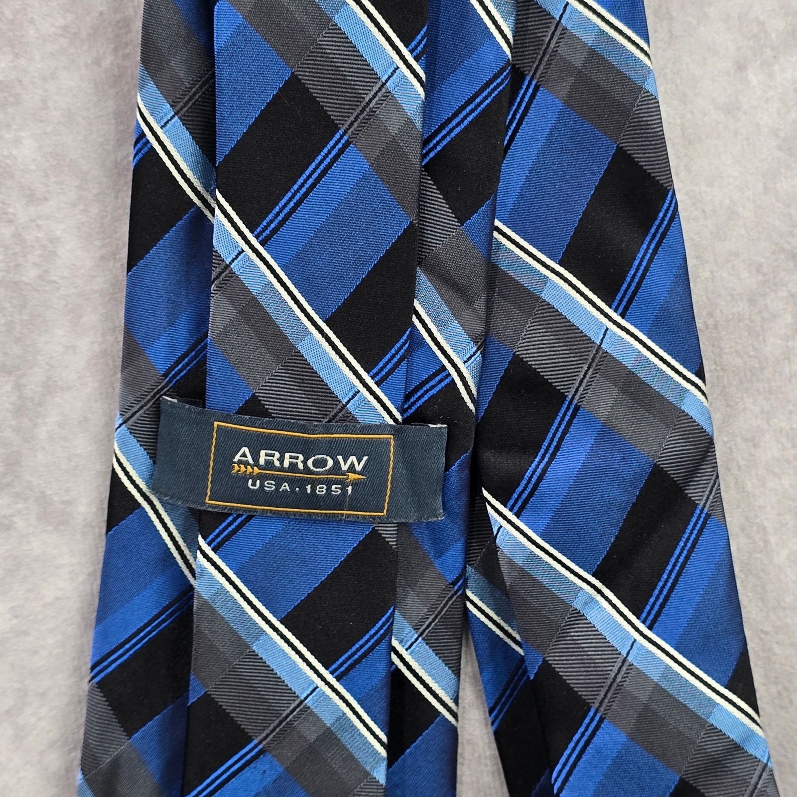 Arrow Arrow Blue Gray Black Plaid Tartan 100% Silk Men's Neck Tie Size 28 - 4 Thumbnail
