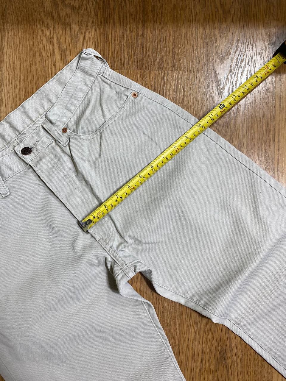Levi's VINTAGE LEVIS 501 DISTRESS White WASH JEANS Size US 32 / EU 48 - 18 Thumbnail