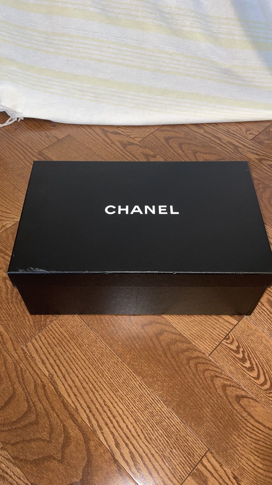 Chanel × Pharrell CHANEL X PHARRELL SNEAKER 46 Size US 13 / EU 46 - 10 Thumbnail