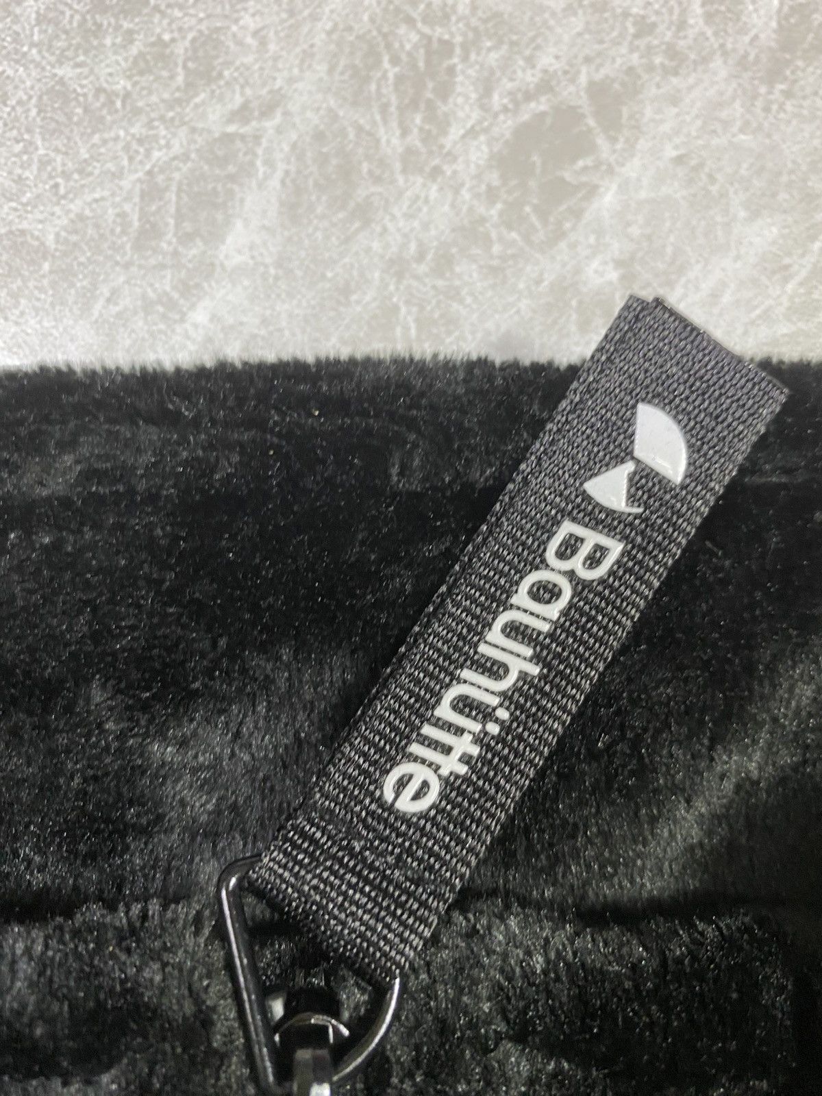 Japanese Brand Black Bauhutte gaming blanket zipper pull oversize. Pit 28.5 Size US XXL / EU 58 / 5 - 7 Thumbnail