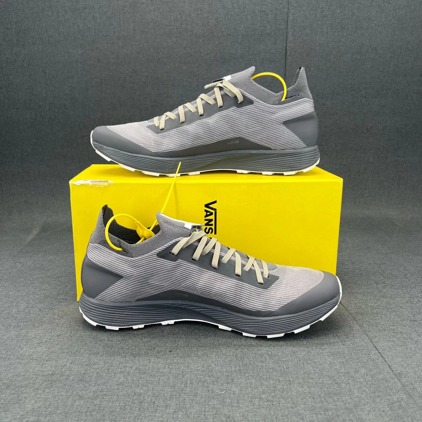 Arc'teryx Arc'teryx Norvan SL 3 Gray Size 42.5 Worn once Size US 9.5 / EU 42-43 - 3 Thumbnail