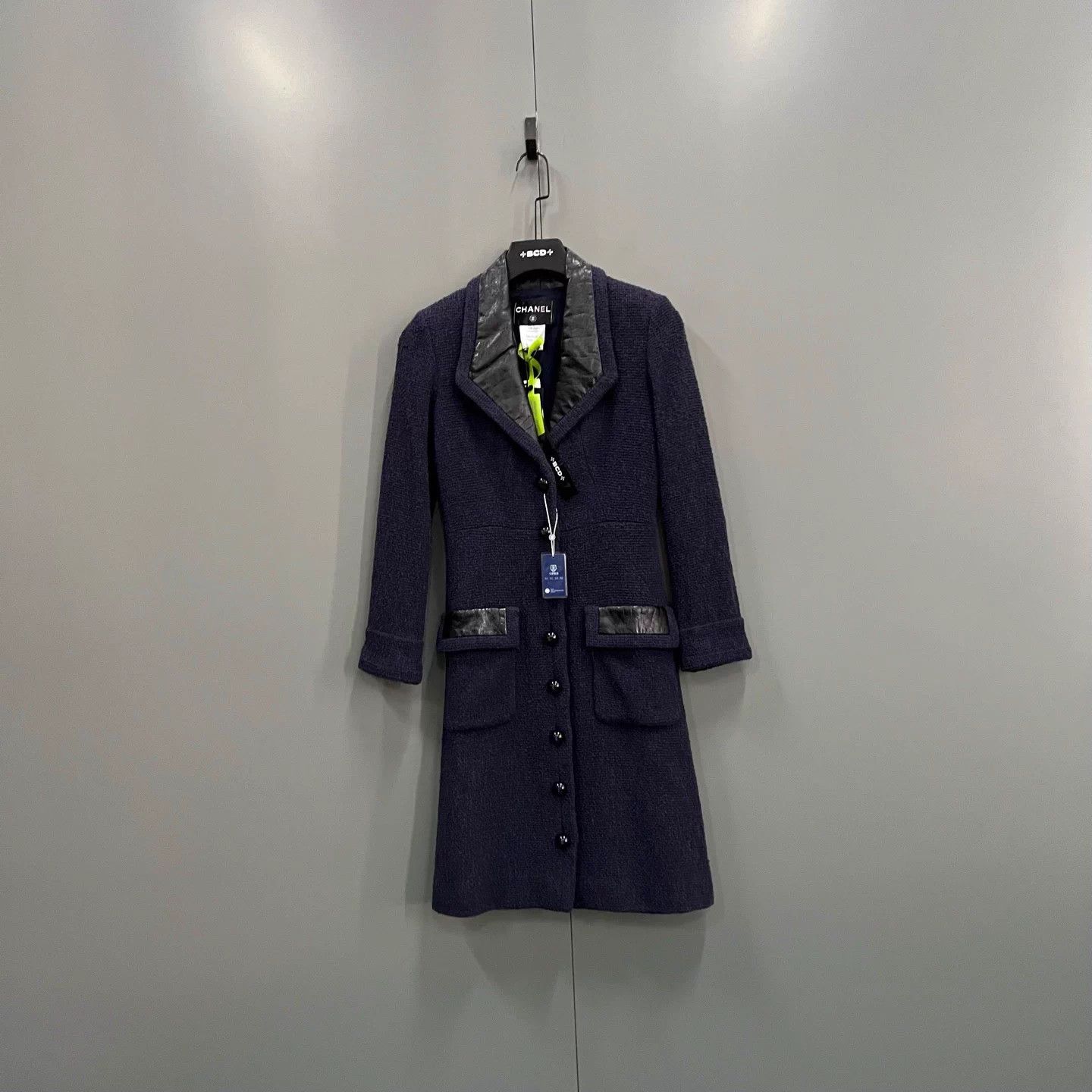 Chanel CHANEL navy blue overcoat 34 98 new Size XS / US 0-2 / IT 36-38 - 1 Thumbnail