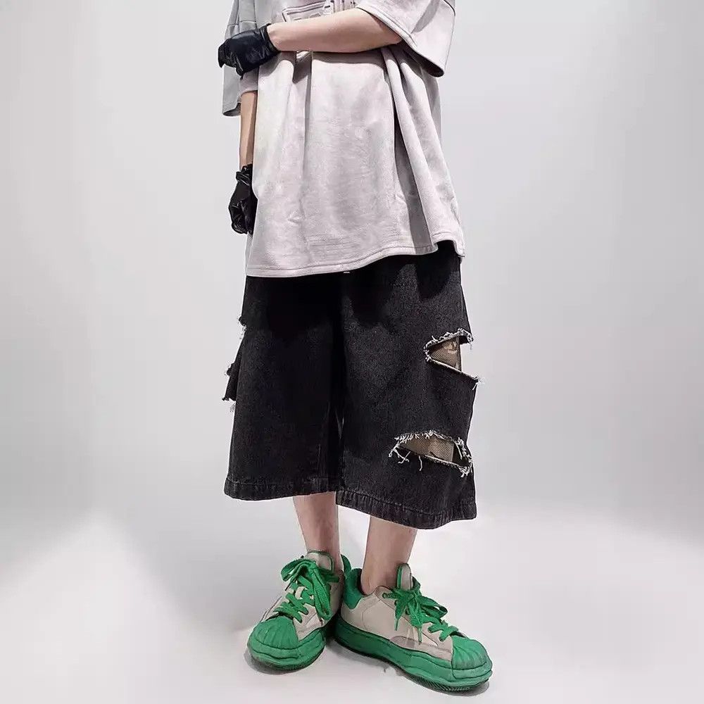 Japanese Brand × Jean Black Distressed Denim Shorts Size US 34 / EU 50 - 2 Thumbnail
