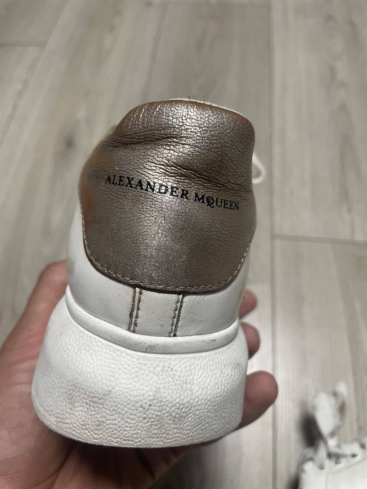 Alexander McQueen Alexander McQueen Basic Sneakers 462217 Unisex Size US 8 / IT 38 - 11 Thumbnail