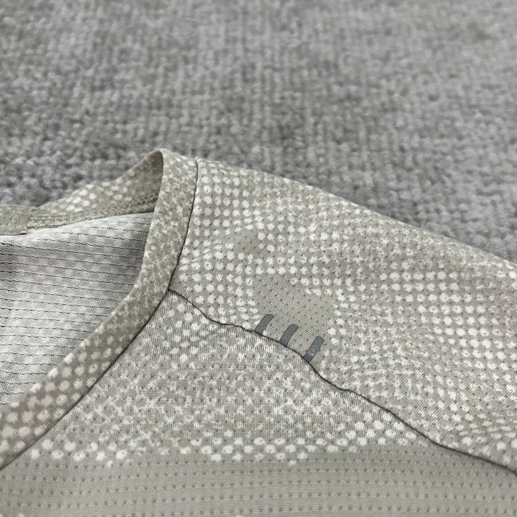 Lululemon VINTAGELULULEMON Shirt Mens Small Brown Camo Fast Free Training Workout Running Gym Size US S / EU 44-46 / 1 - 7 Thumbnail