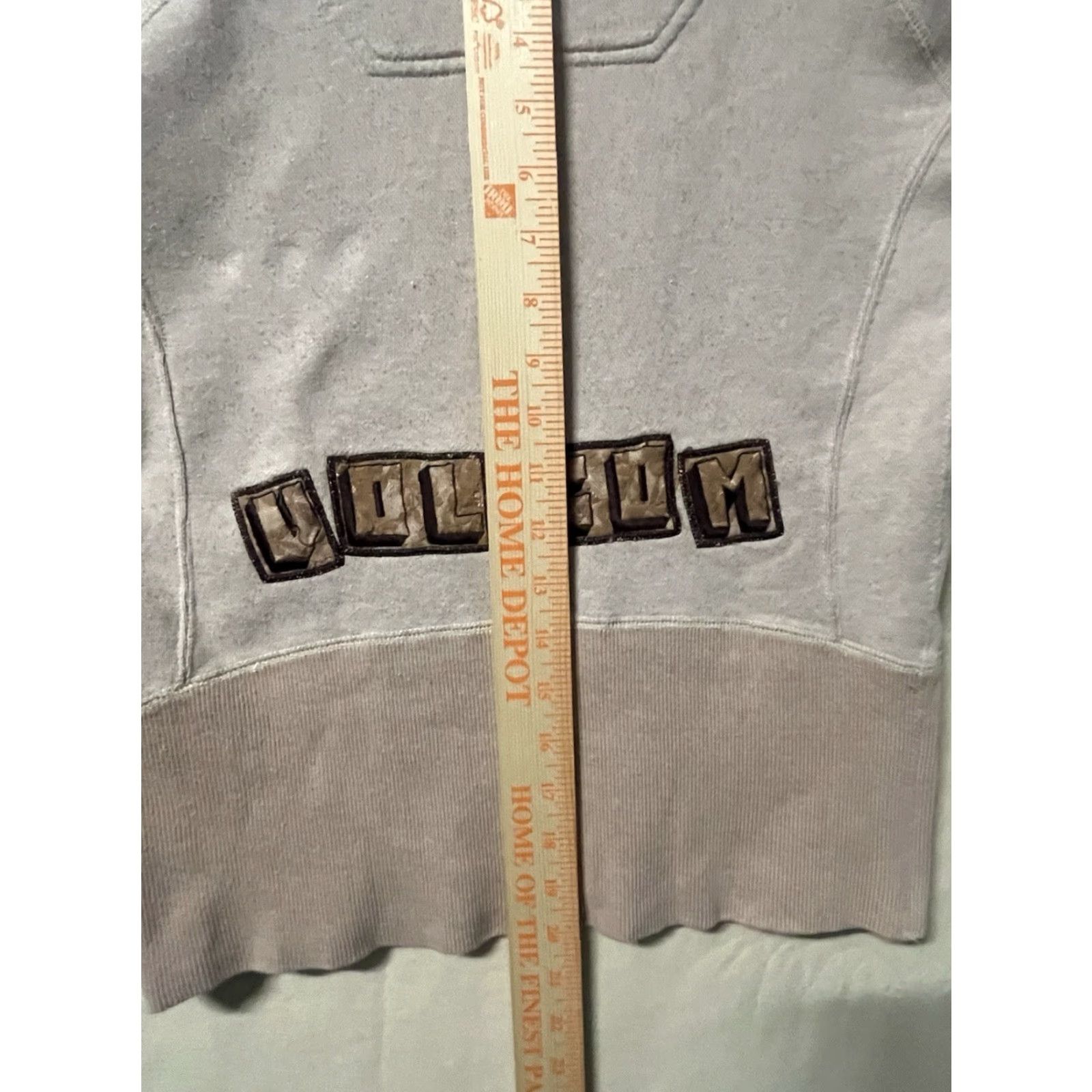 Volcom VINTAGE Volcom Sweatshirt Womens Medium Tan Sweater Size M / US 6-8 / IT 42-44 - 4 Thumbnail
