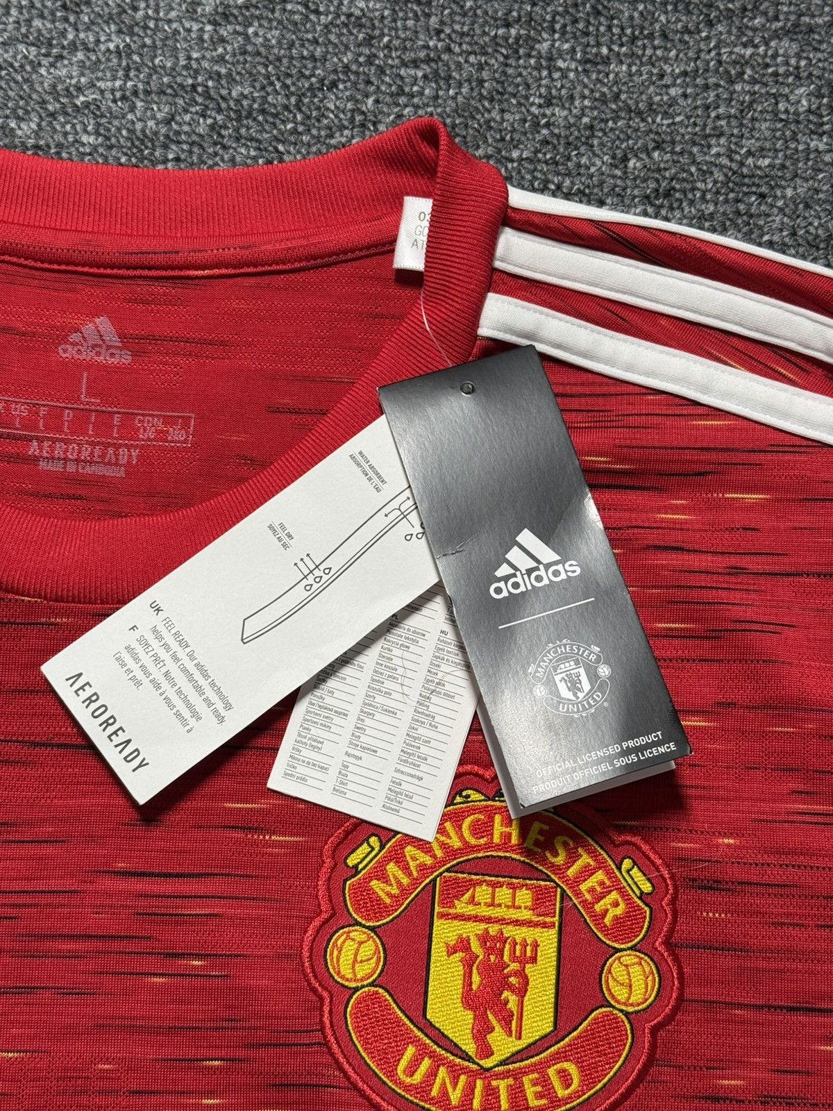 Adidas Adidas Manchester United 2020/21 Home Jersey NWT Jeff Willy Size US L / EU 52-54 / 3 - 7 Thumbnail