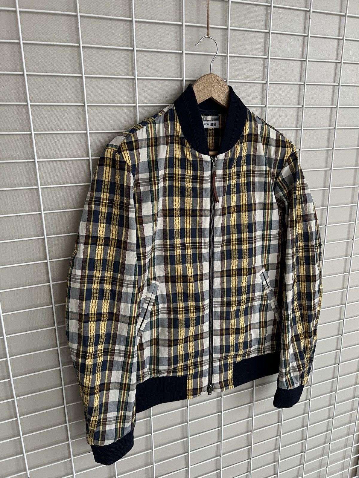 JW Anderson × Uniqlo J.W. Anderson x Uniqlo Plaid Bomber Jacket Mens Size M Size US M / EU 48-50 / 2 - 5 Thumbnail