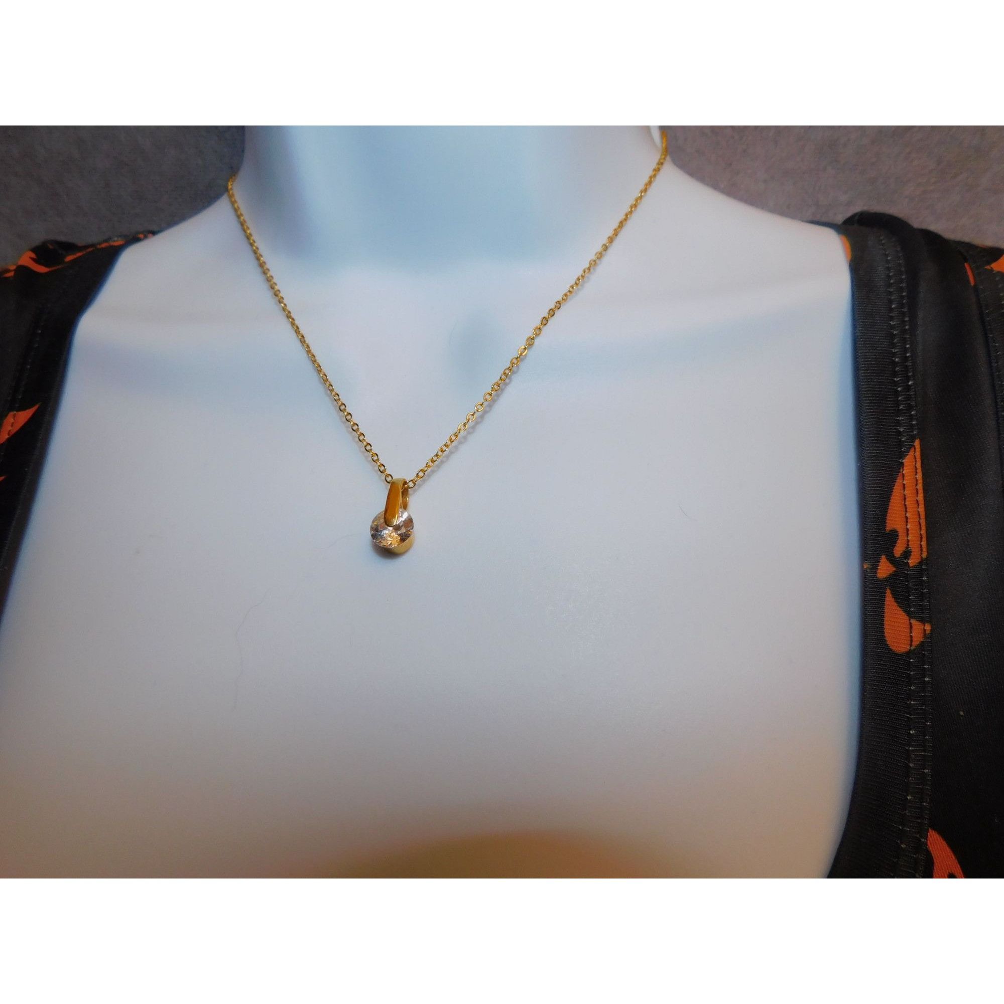 Other Lia Sophia Gold Glass Pendant Necklace Size ONE SIZE - 8 Thumbnail