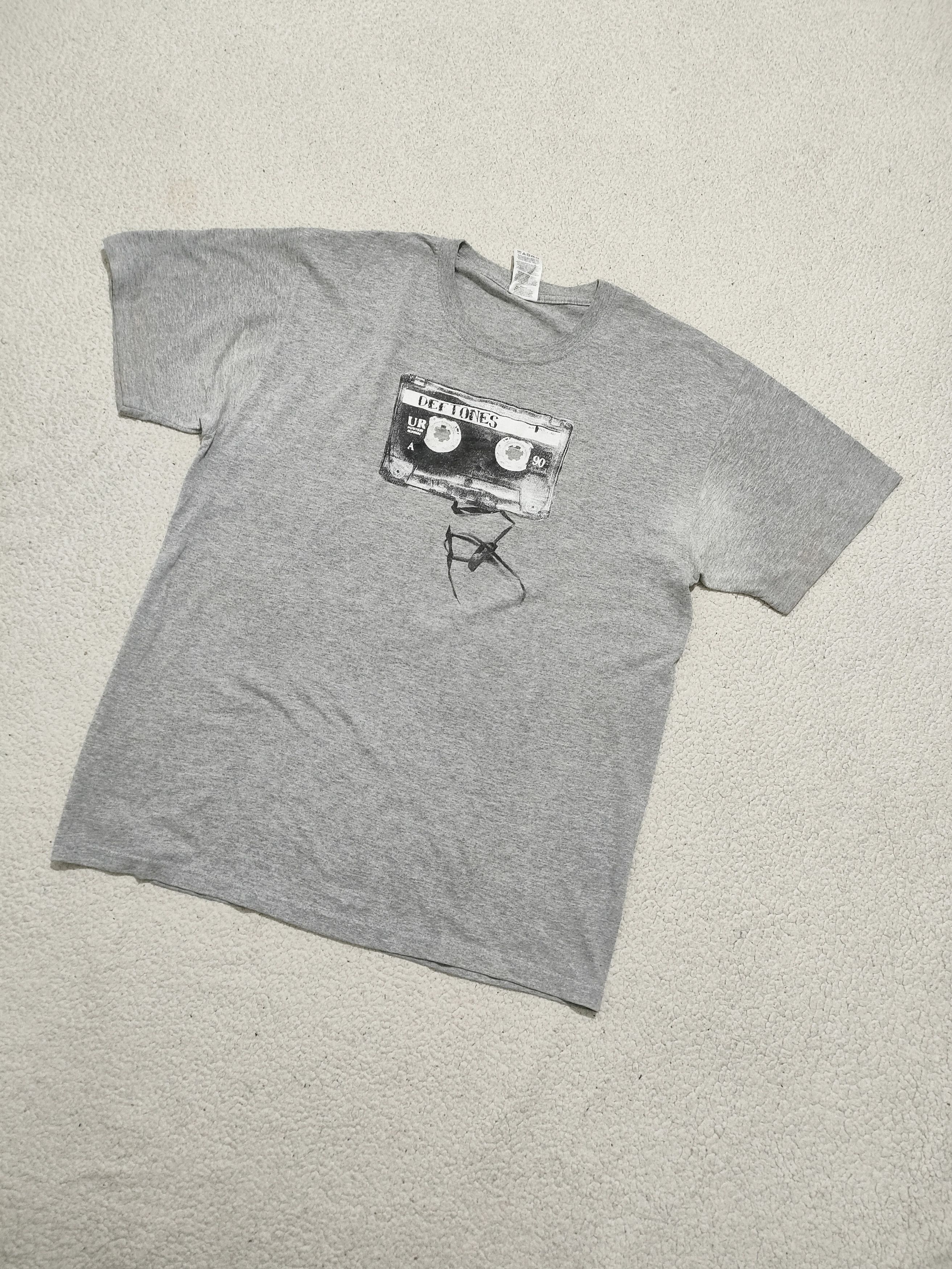 Band Tees DEFTONES 'WORLD TOUR 2007' Vintage Band T-Shirt Size US L / EU 52-54 / 3 - 11 Thumbnail