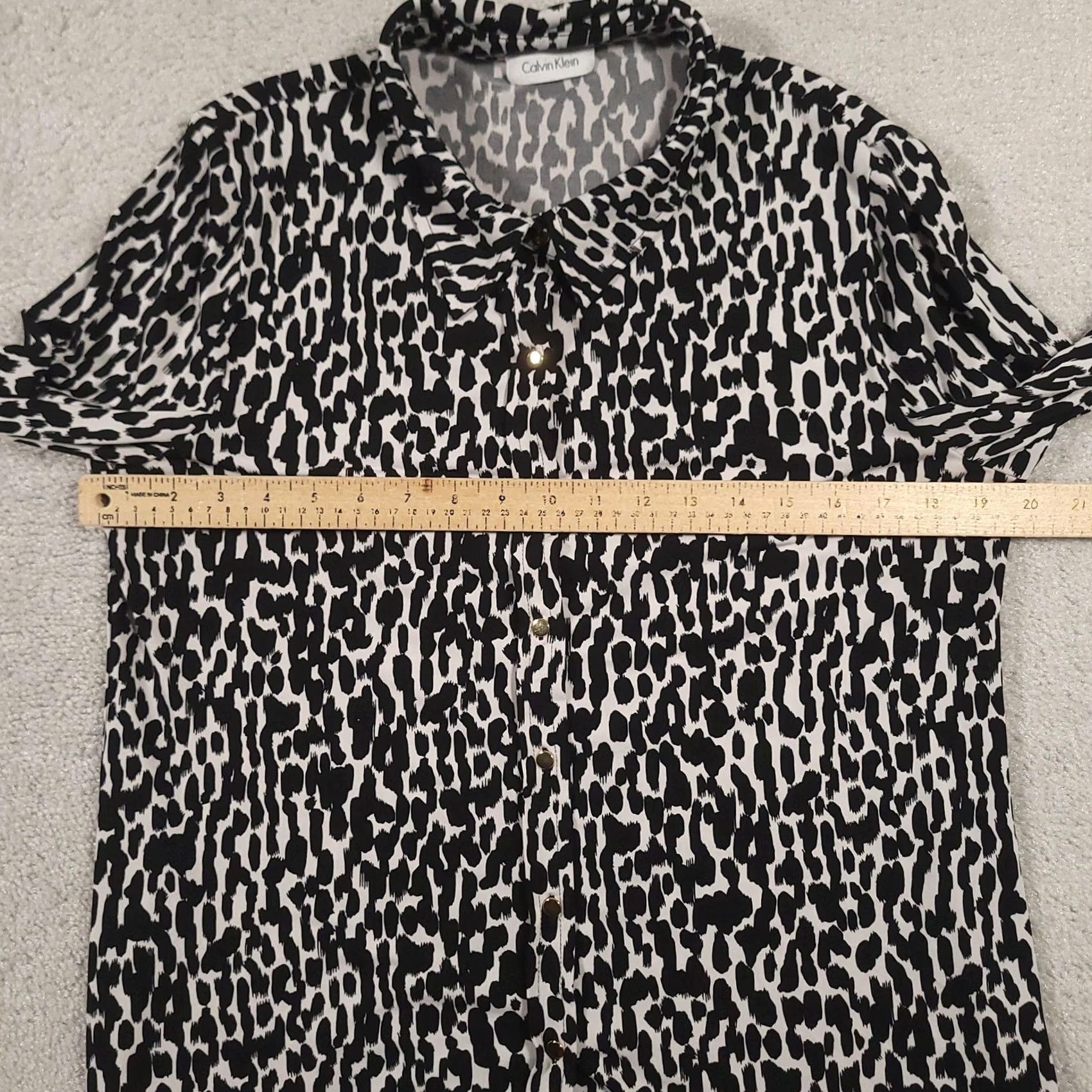 Calvin Klein Calvin Klein Shirt Womens Large Black White Leopard Print Long Sleeve Blouse Size L / US 10 / IT 46 - 4 Thumbnail