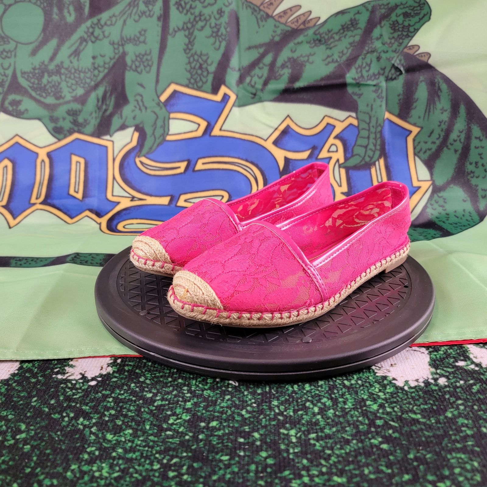 Jennifer Lopez Jennifer Lopez Pink Lace Espadrille Womens Sz 8 Shoes Floral Size US 8 / IT 38 - 1 Thumbnail