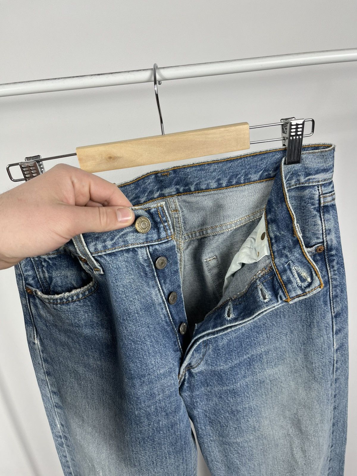 Levi's Vintage Levi’s 501 Jeans W29 L32 Made in USA Japanese Market Size US 29 - 14 Thumbnail