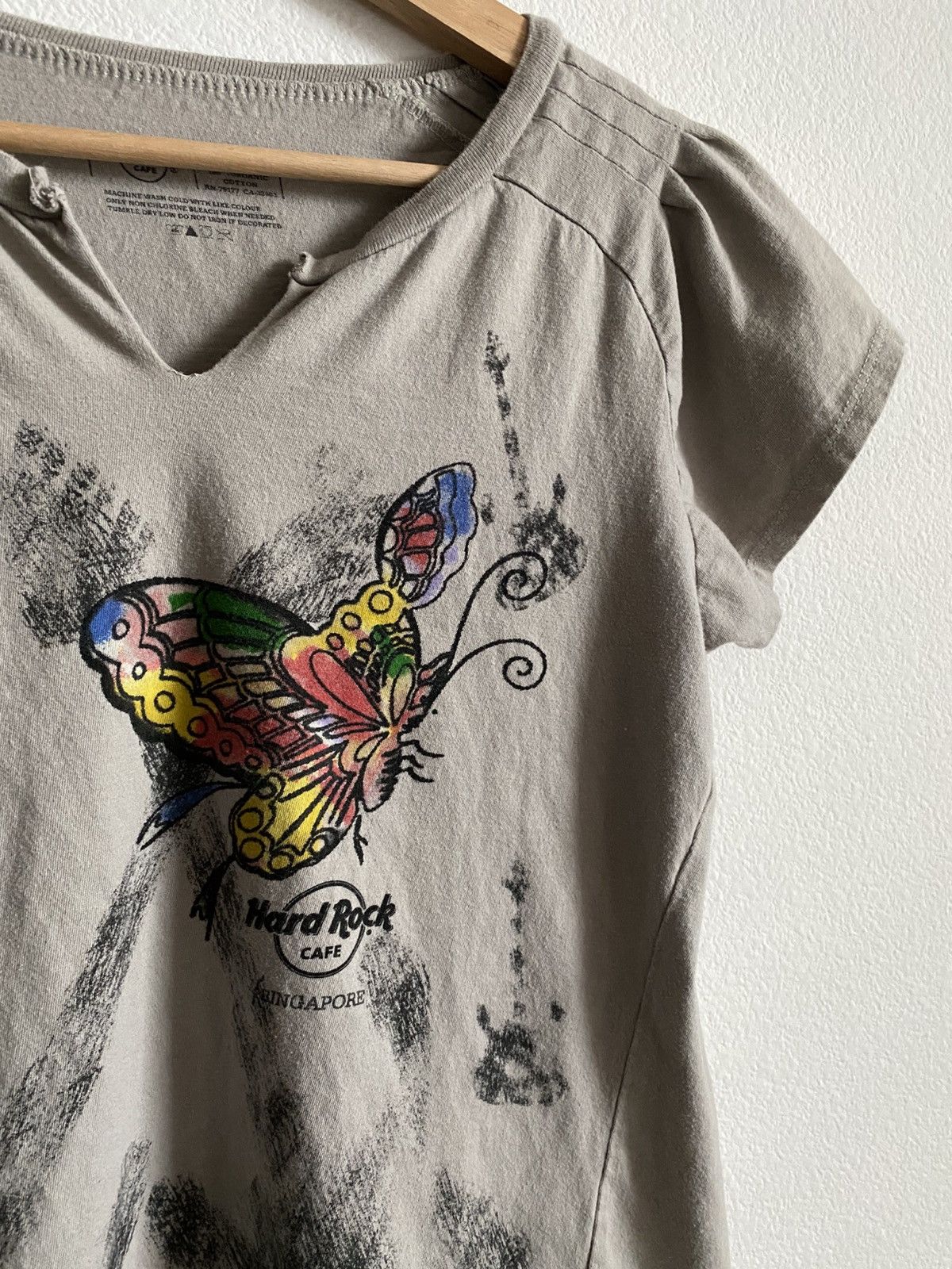 Hard Rock Cafe Hard Rock Cafe Butterfly Tee Size XL / US 12-14 / IT 48-50 - 4 Thumbnail