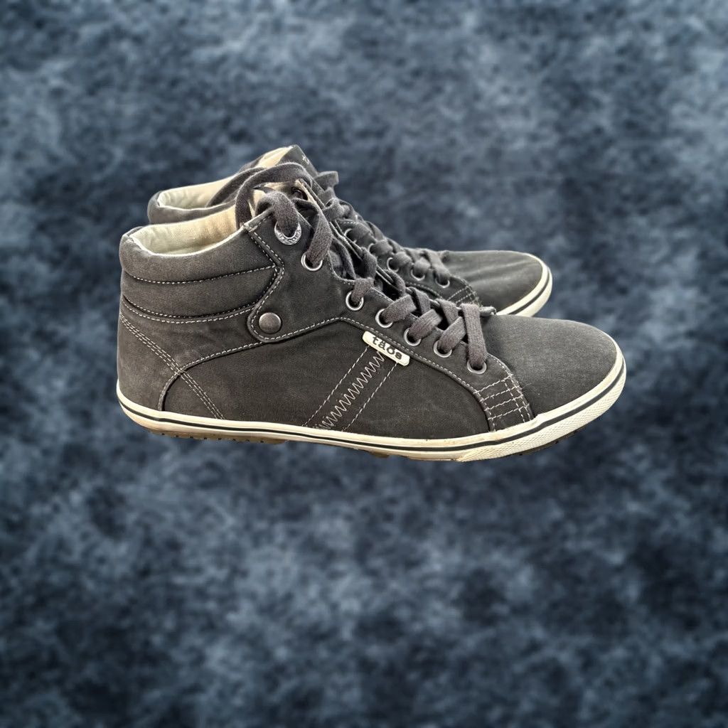 Taos Taos Startup High Top Sneaker Womens 8.5 Gray Lace Up Zip Sides Canvas Heel Flat M Shoes Size M / US 6-8 / IT 42-44 - 1 Thumbnail