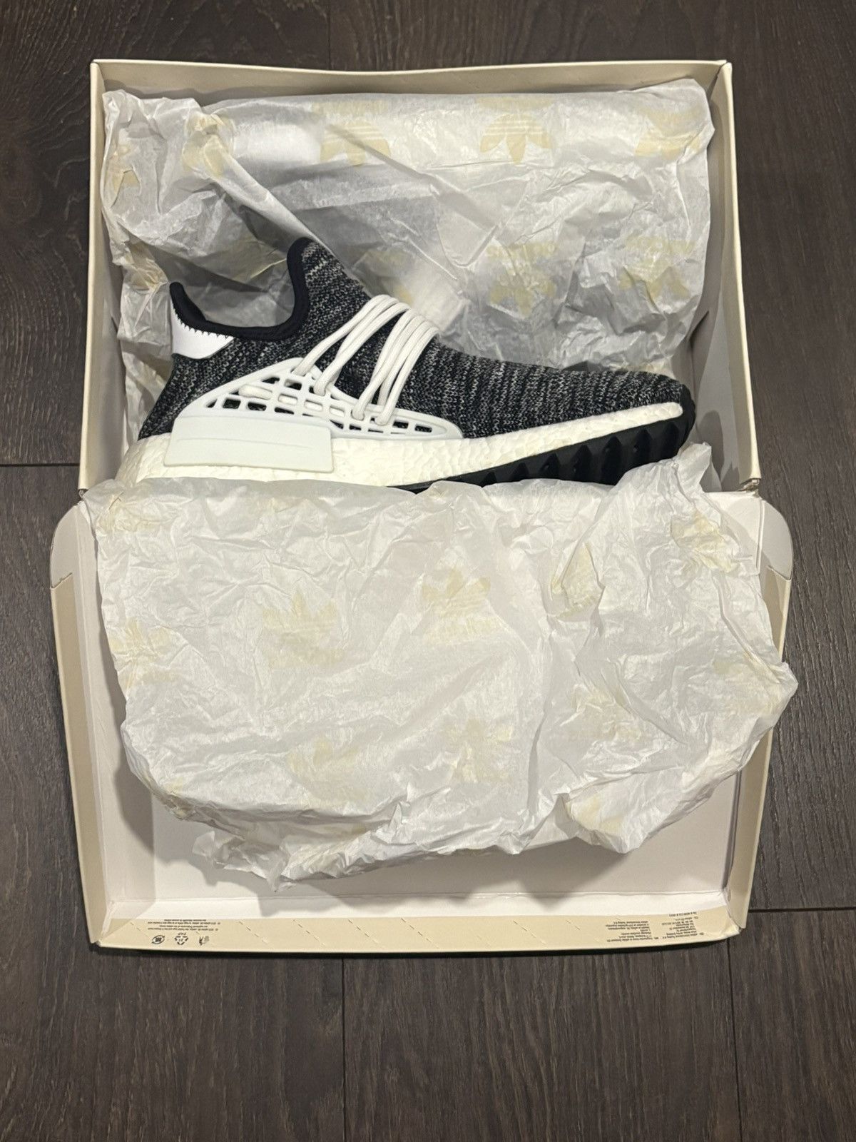 Adidas × Pharrell Human Race x Adidas NMD Size US 10 / EU 43 - 2 Thumbnail