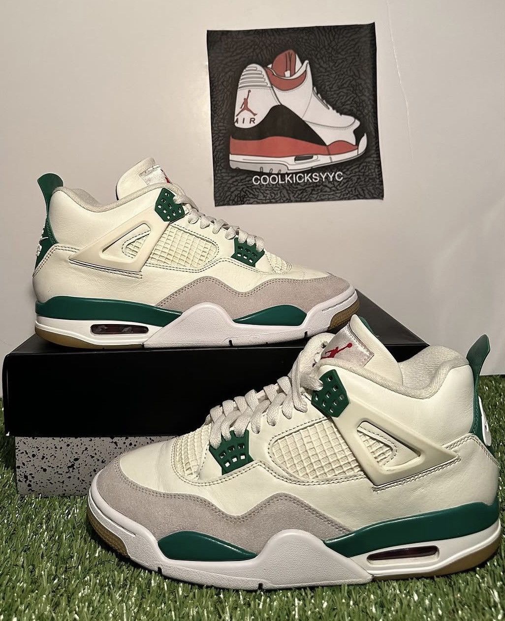 Jordan Brand Jordan 4 SB “Pine Green” Size US 8.5 / EU 41-42 - 1 Thumbnail